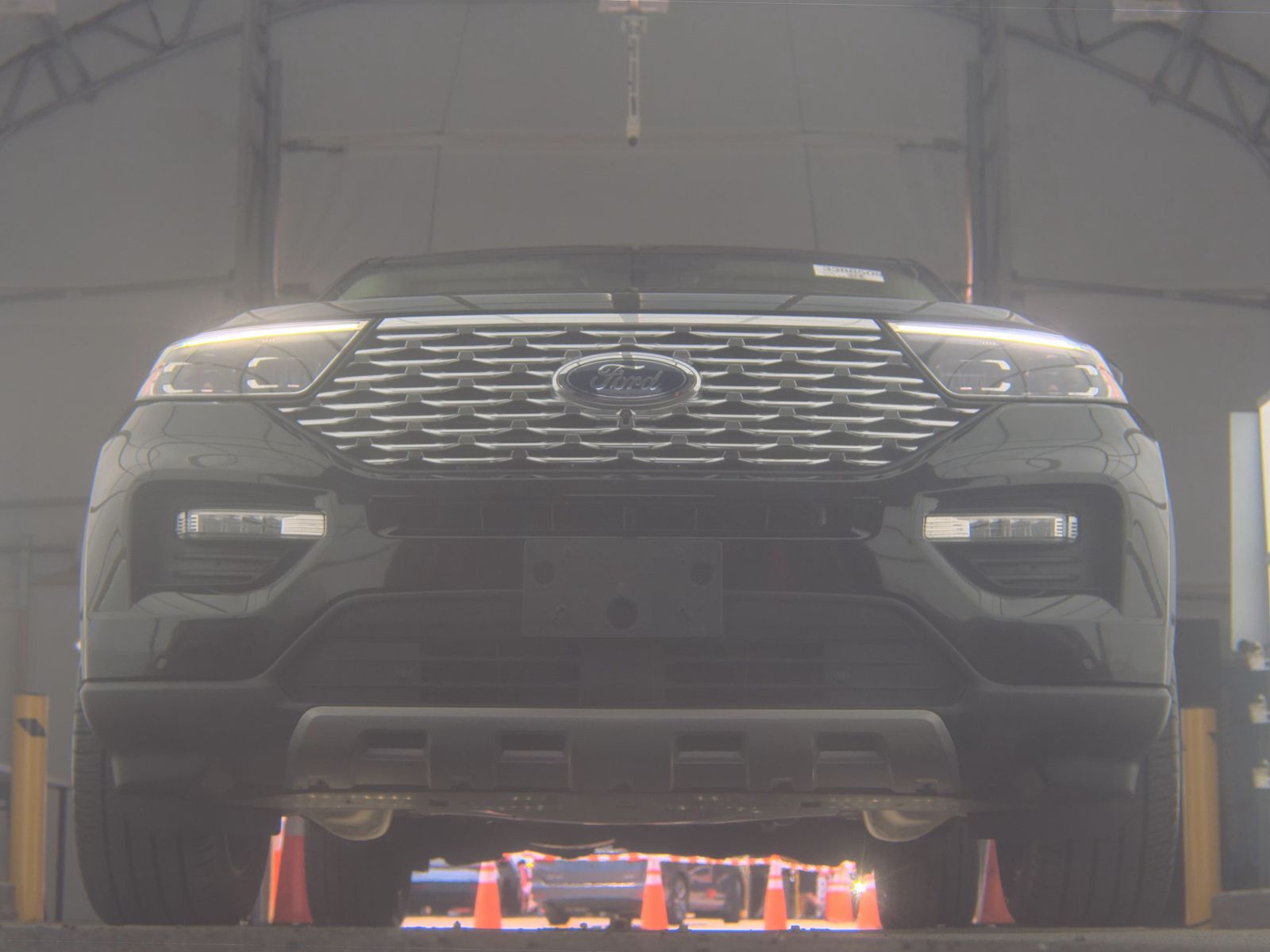 FORD EXPLORER - 4