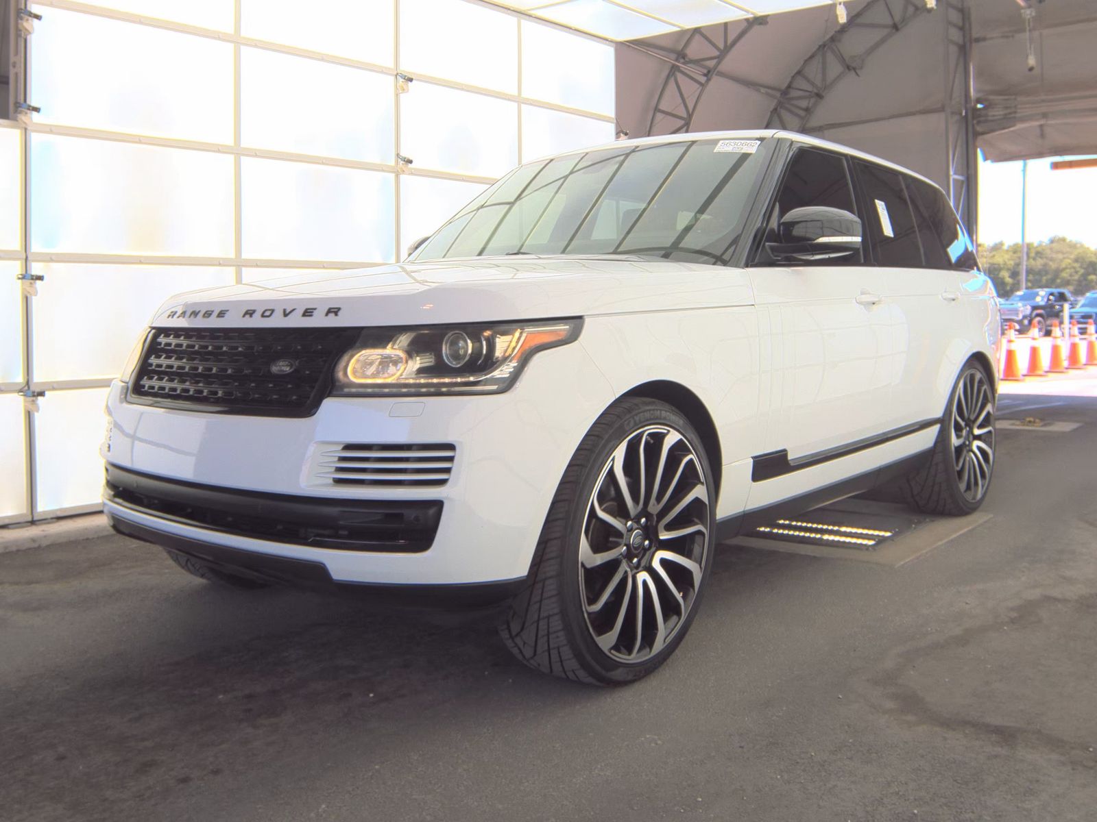 LAND ROVER RANGE ROVER - 1