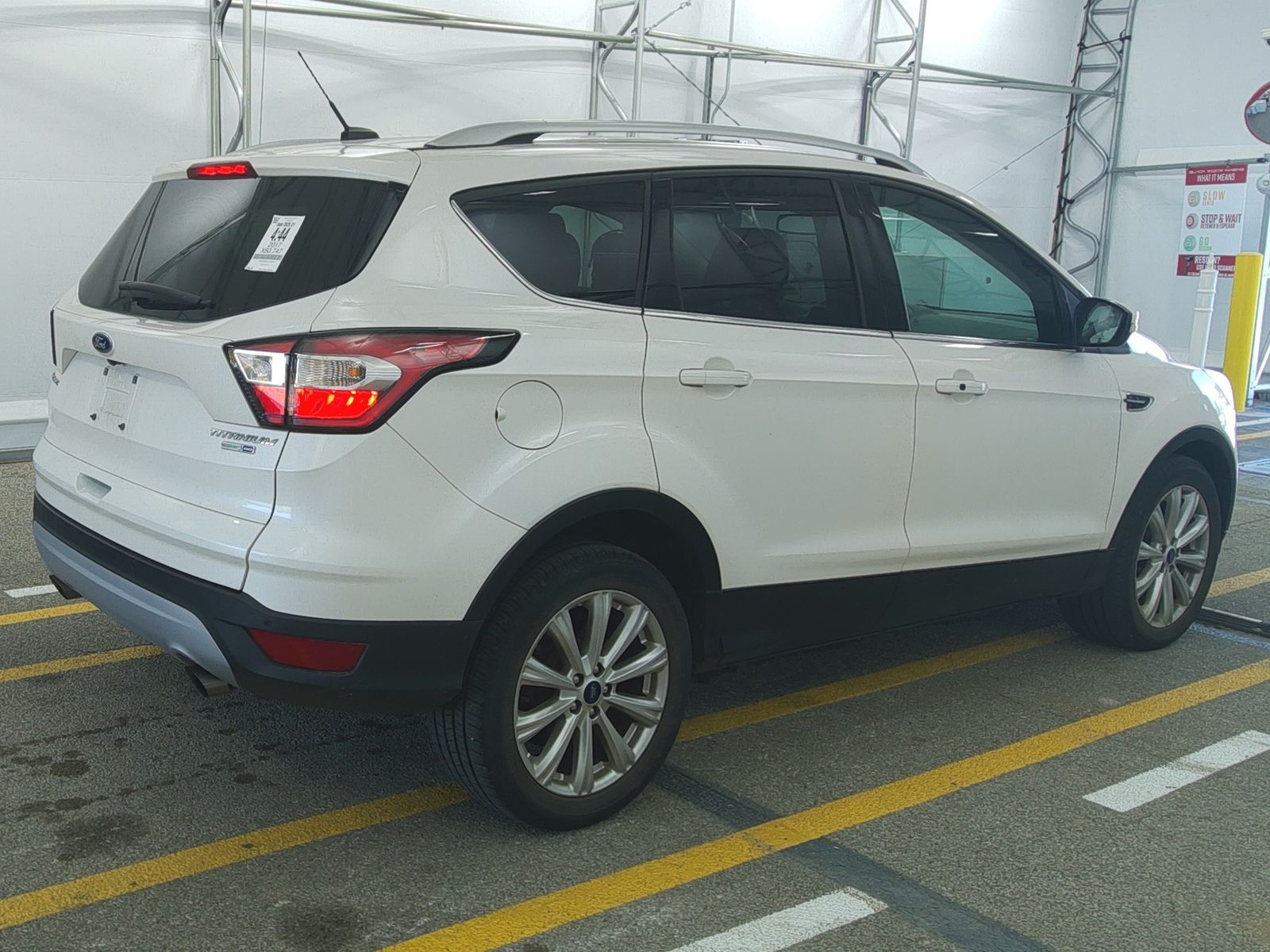 FORD ESCAPE - 5