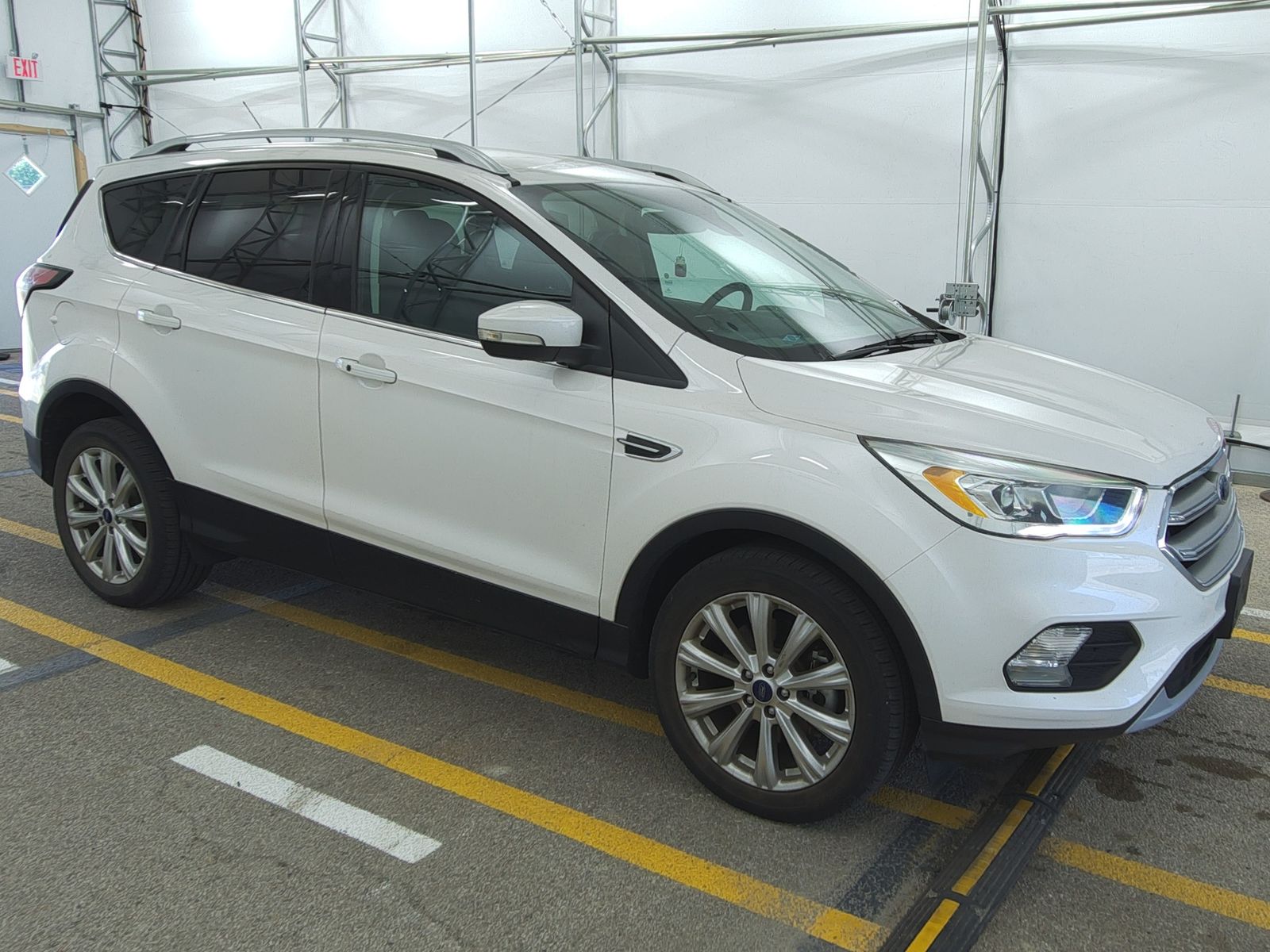 FORD ESCAPE - 4