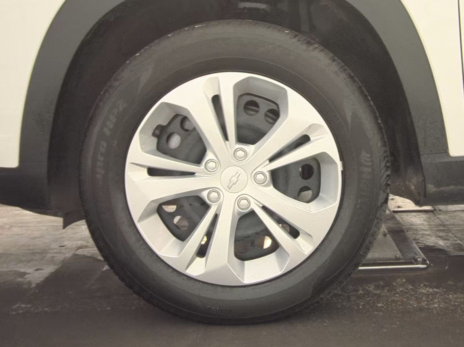 CHEVROLET TRAX - 10