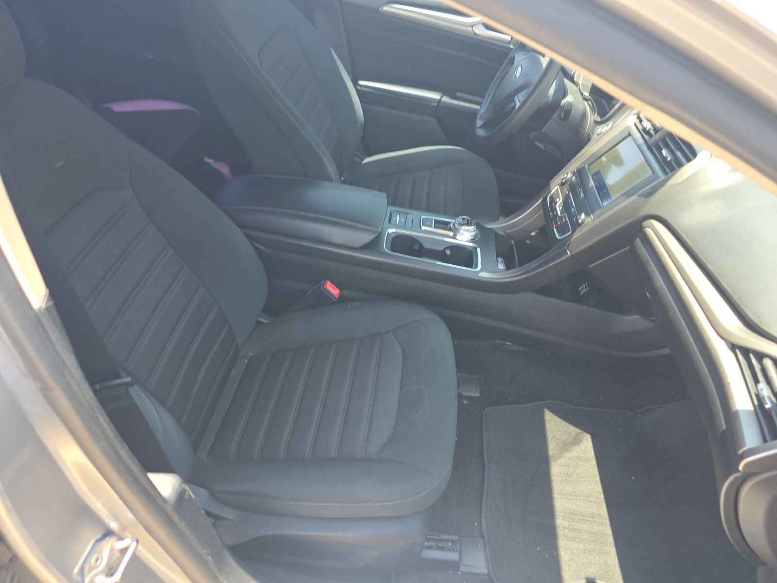 FORD FUSION - 9