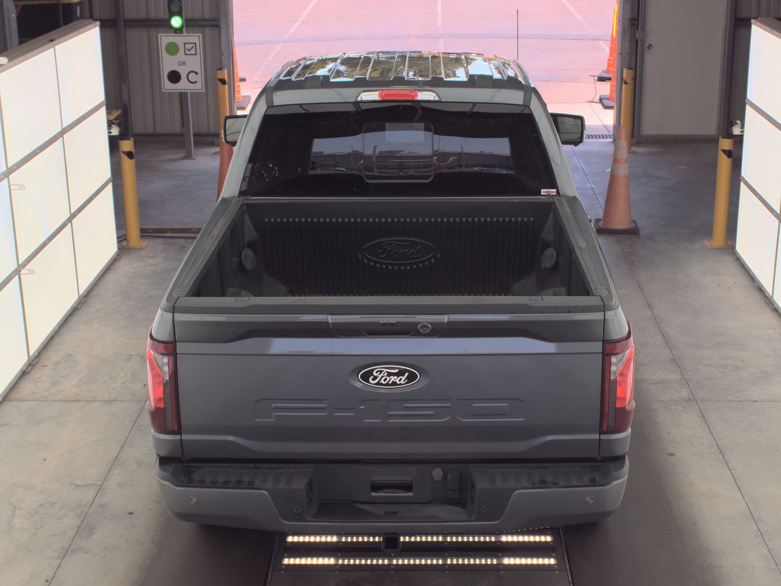 FORD F-150 - 7
