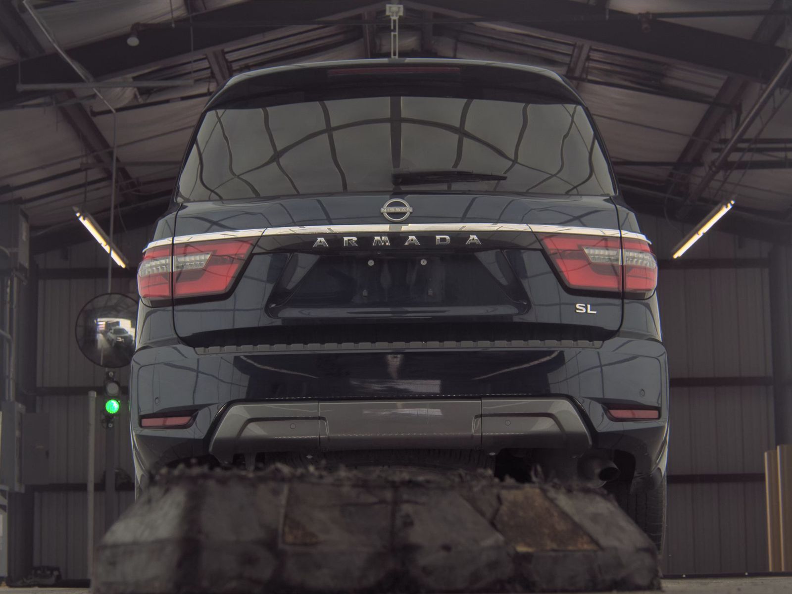 NISSAN ARMADA - 8