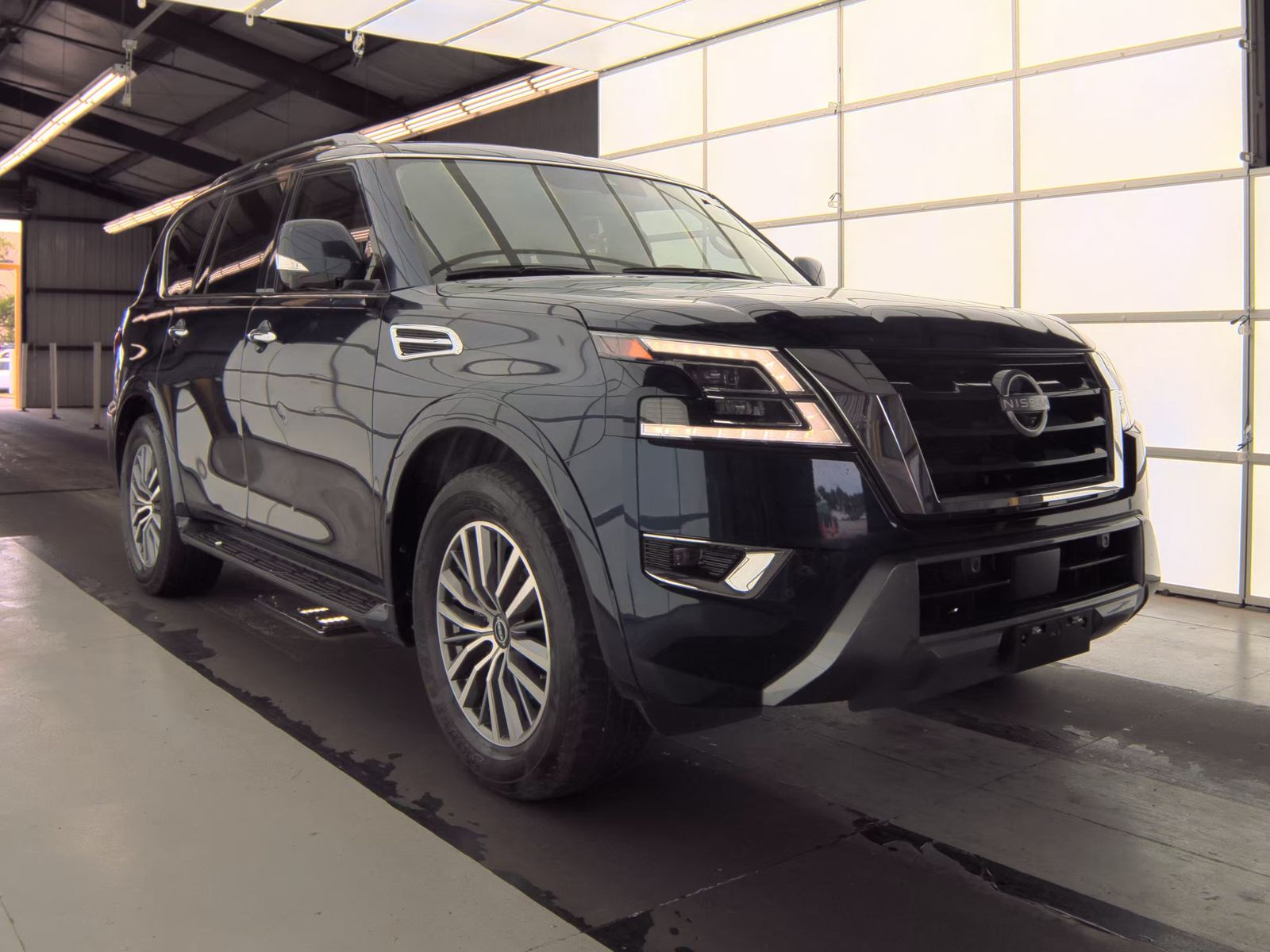 NISSAN ARMADA - 5