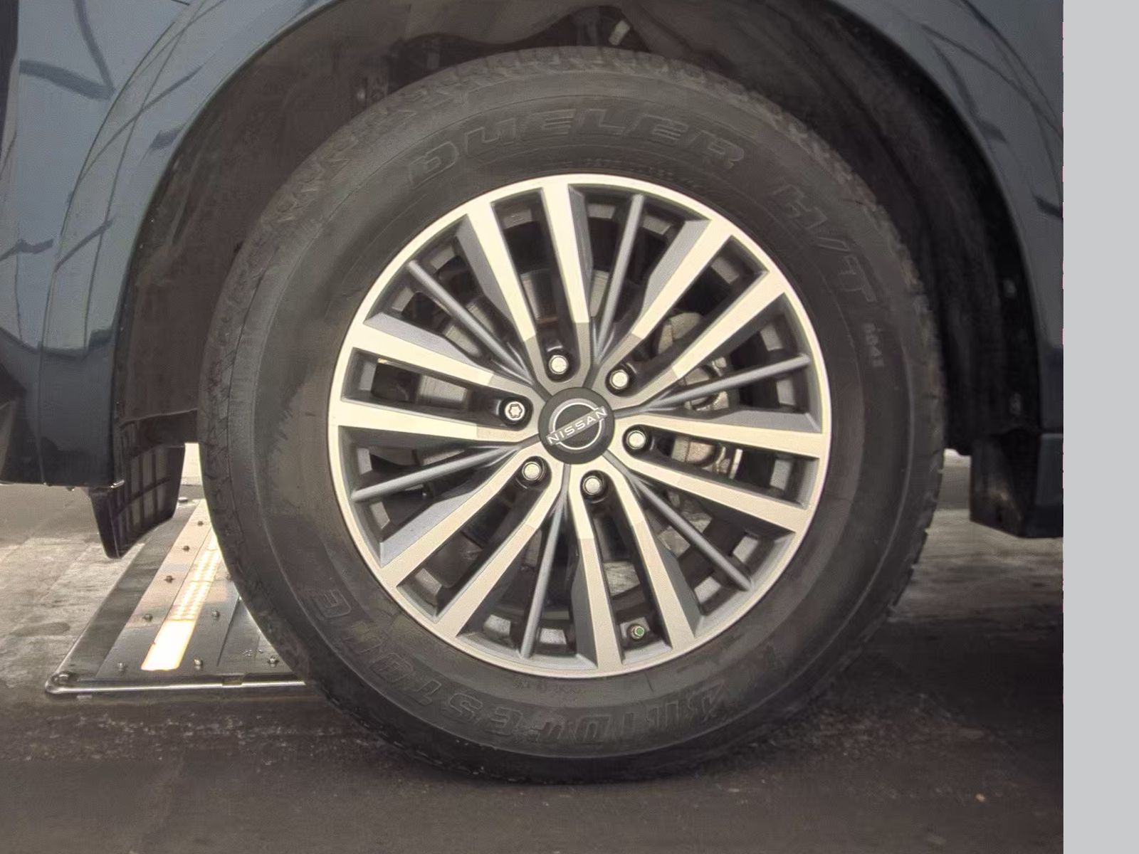 NISSAN ARMADA - 10