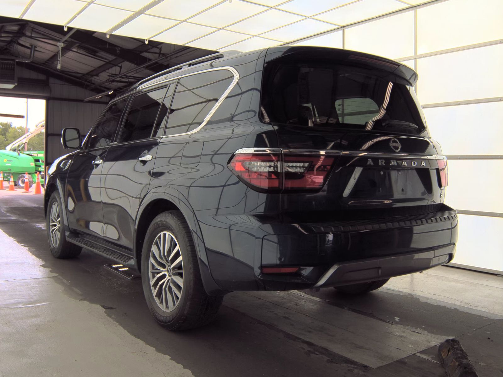 NISSAN ARMADA - 9
