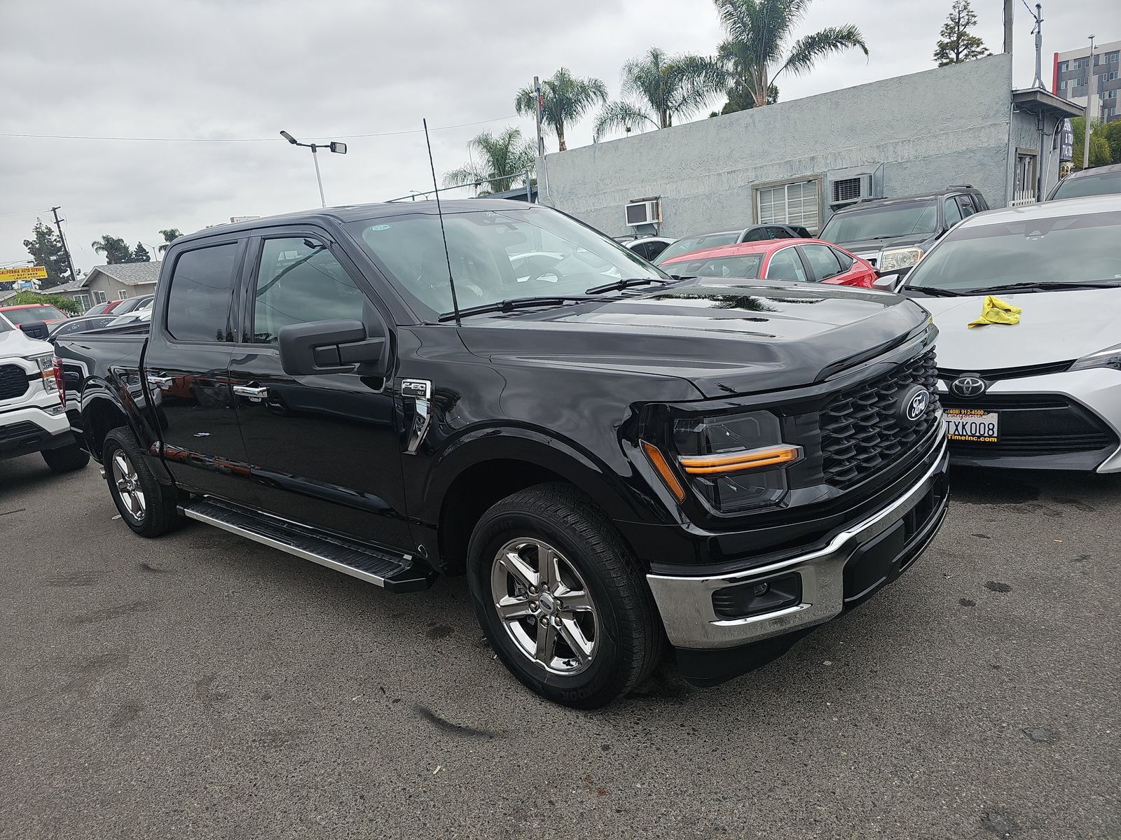 FORD F-150 - 4