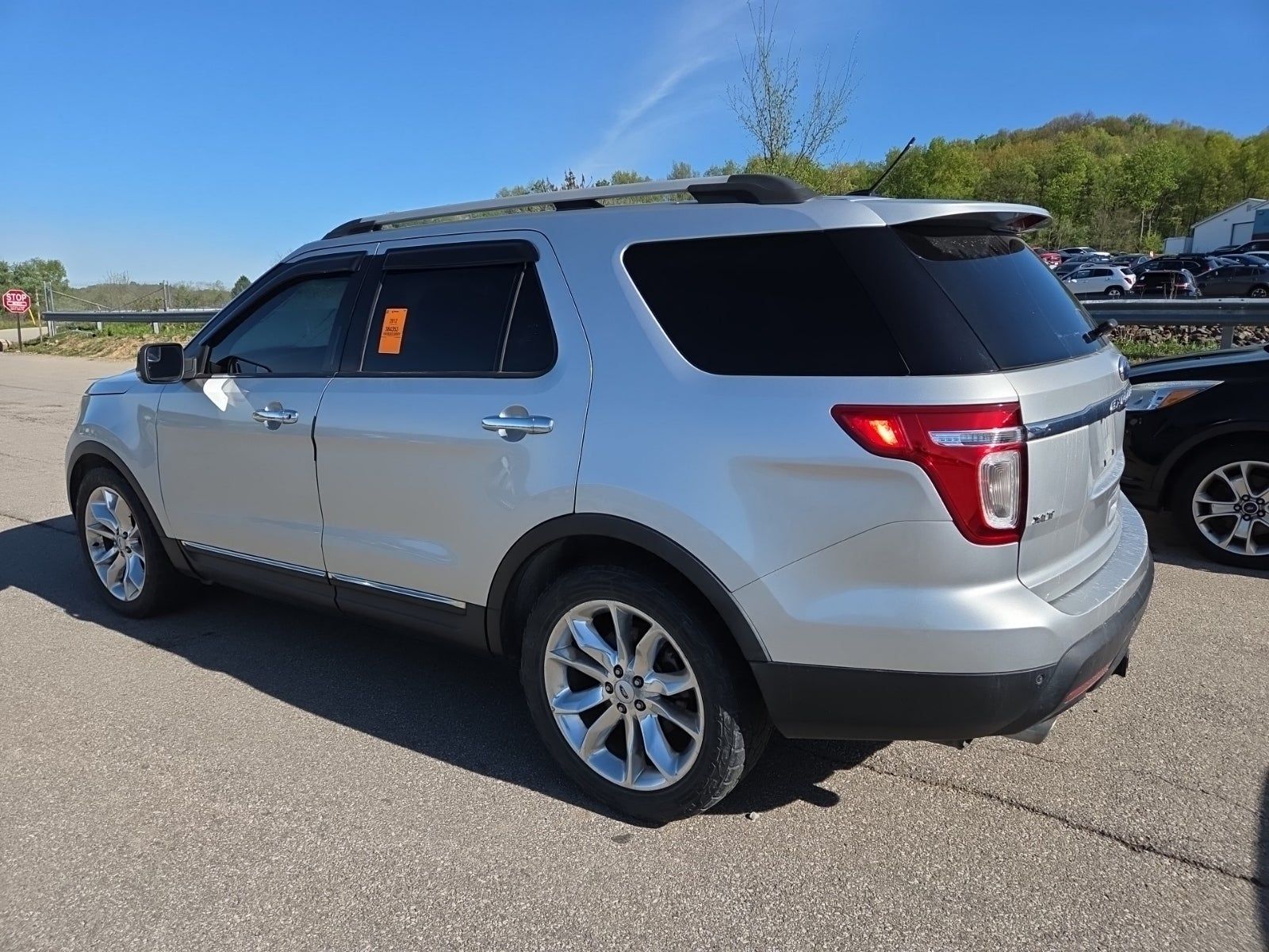 FORD EXPLORER - 4