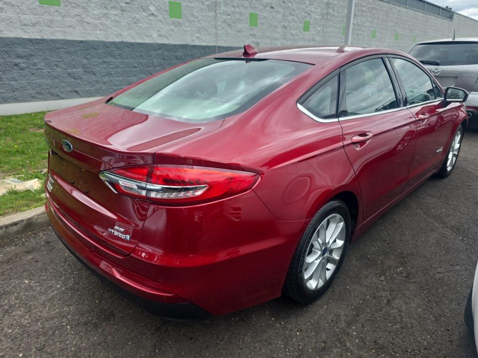 FORD FUSION - 5