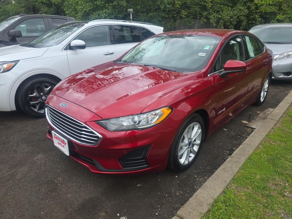 FORD FUSION - 1
