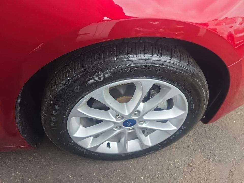 FORD FUSION - 10