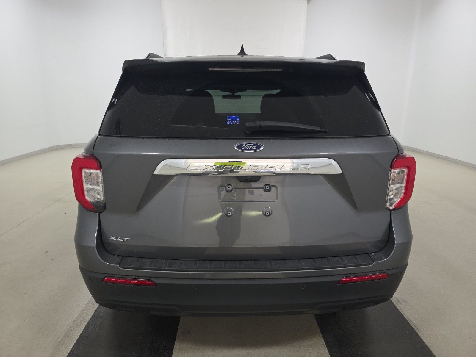 FORD EXPLORER - 6
