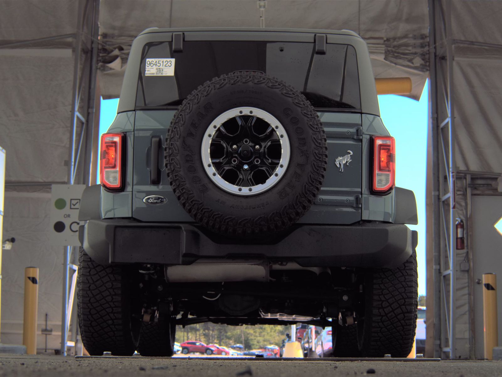 FORD BRONCO - 8