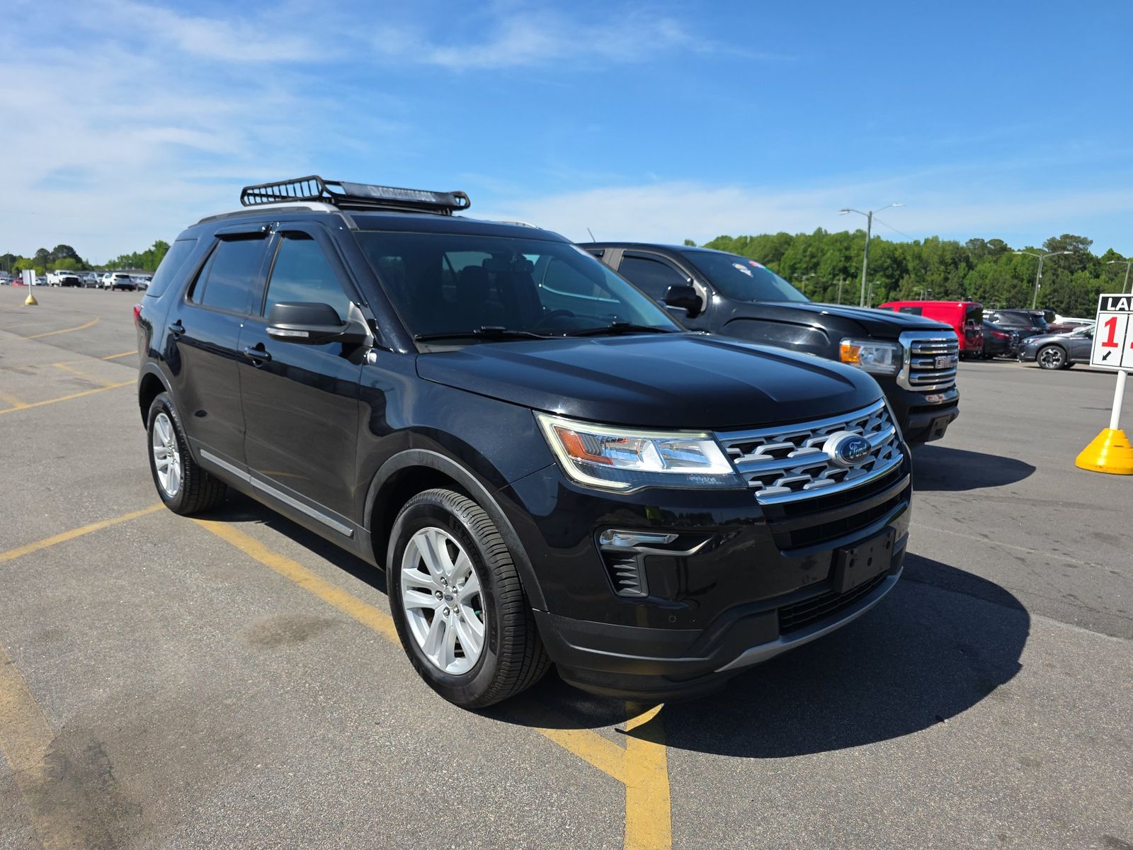 FORD EXPLORER - 4