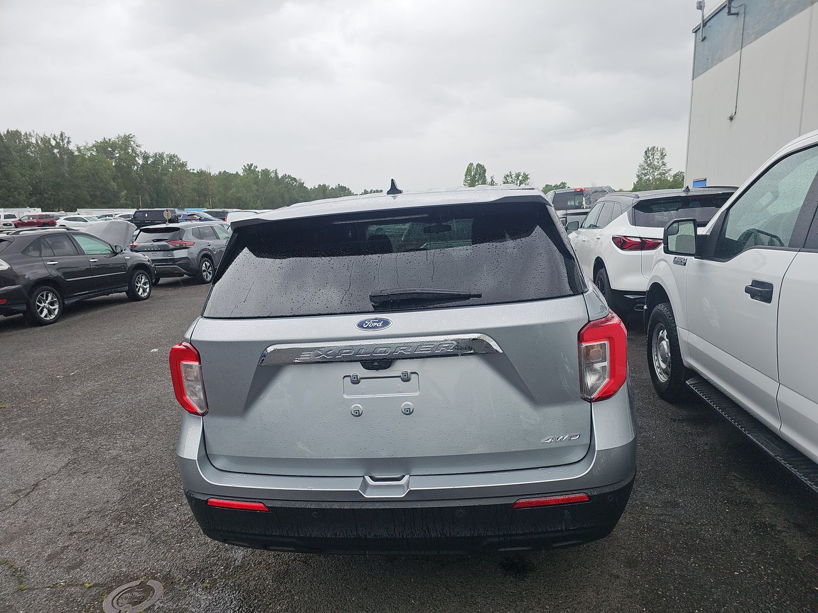 FORD EXPLORER - 6