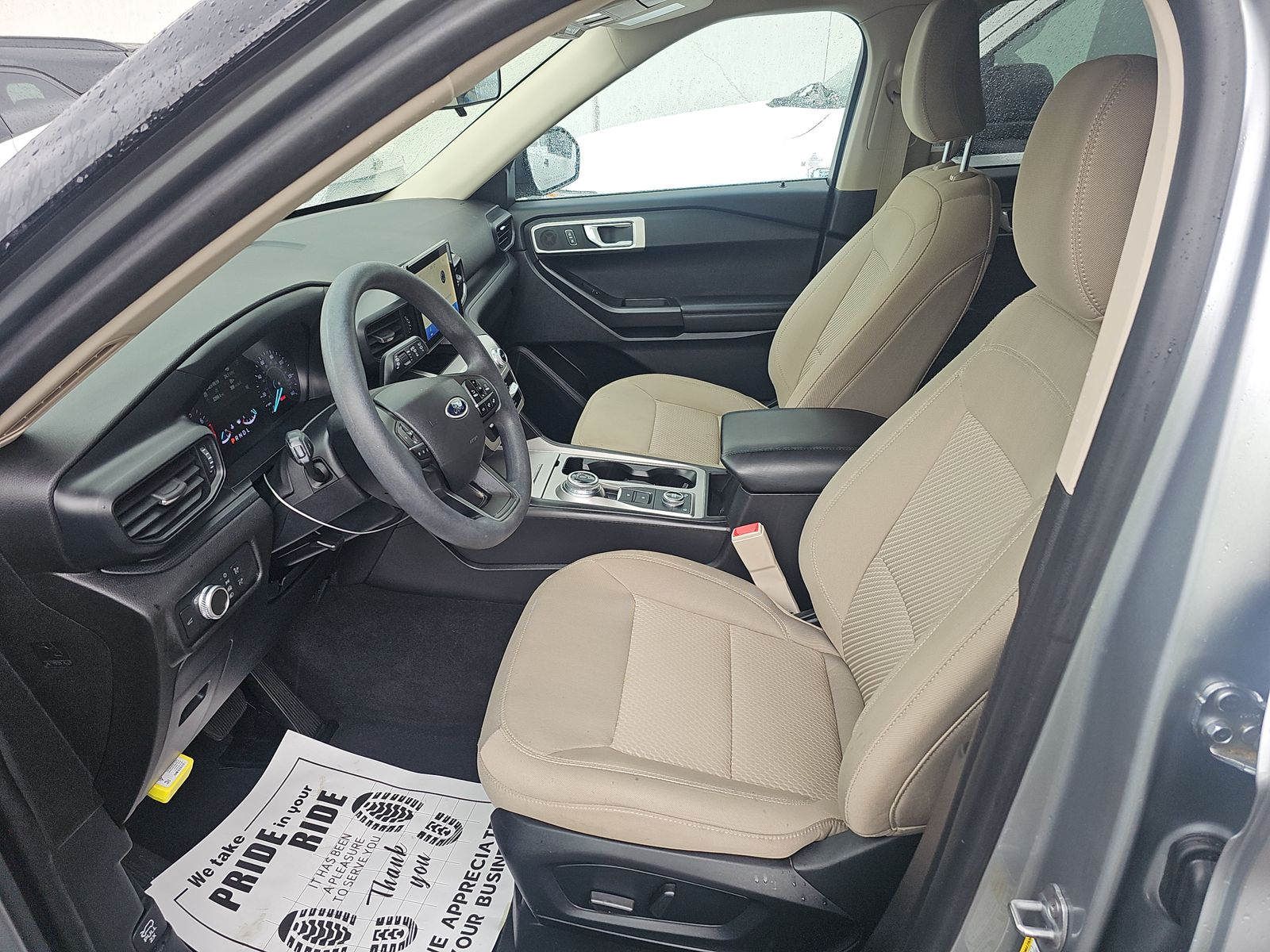 FORD EXPLORER - 8