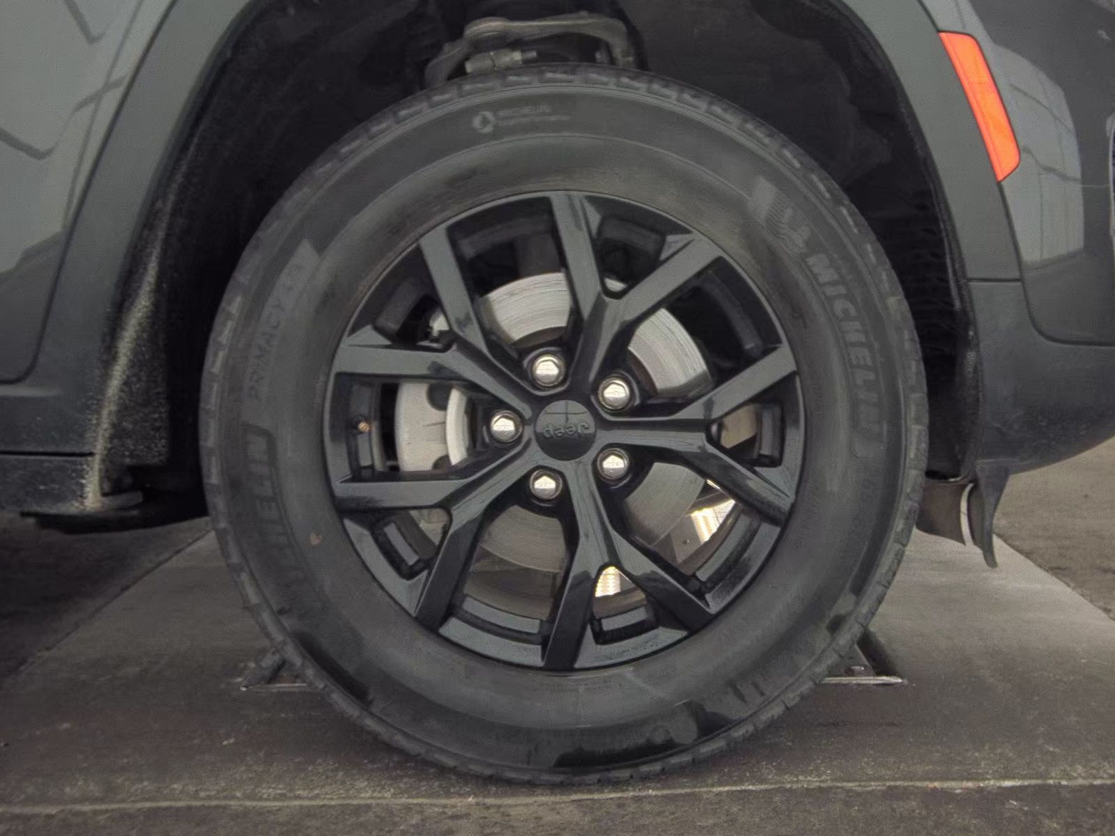 2024 Jeep Grand Cherokee Altitude RWD