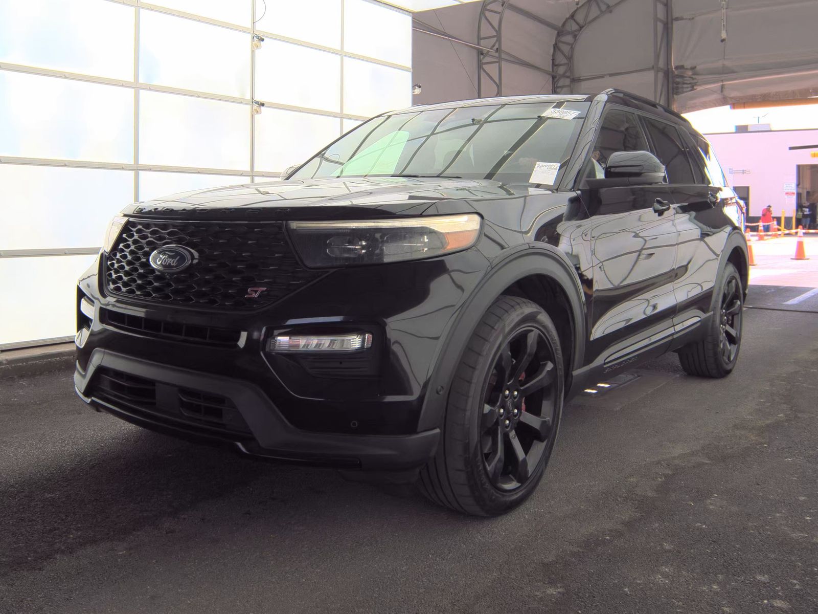 FORD EXPLORER - 1