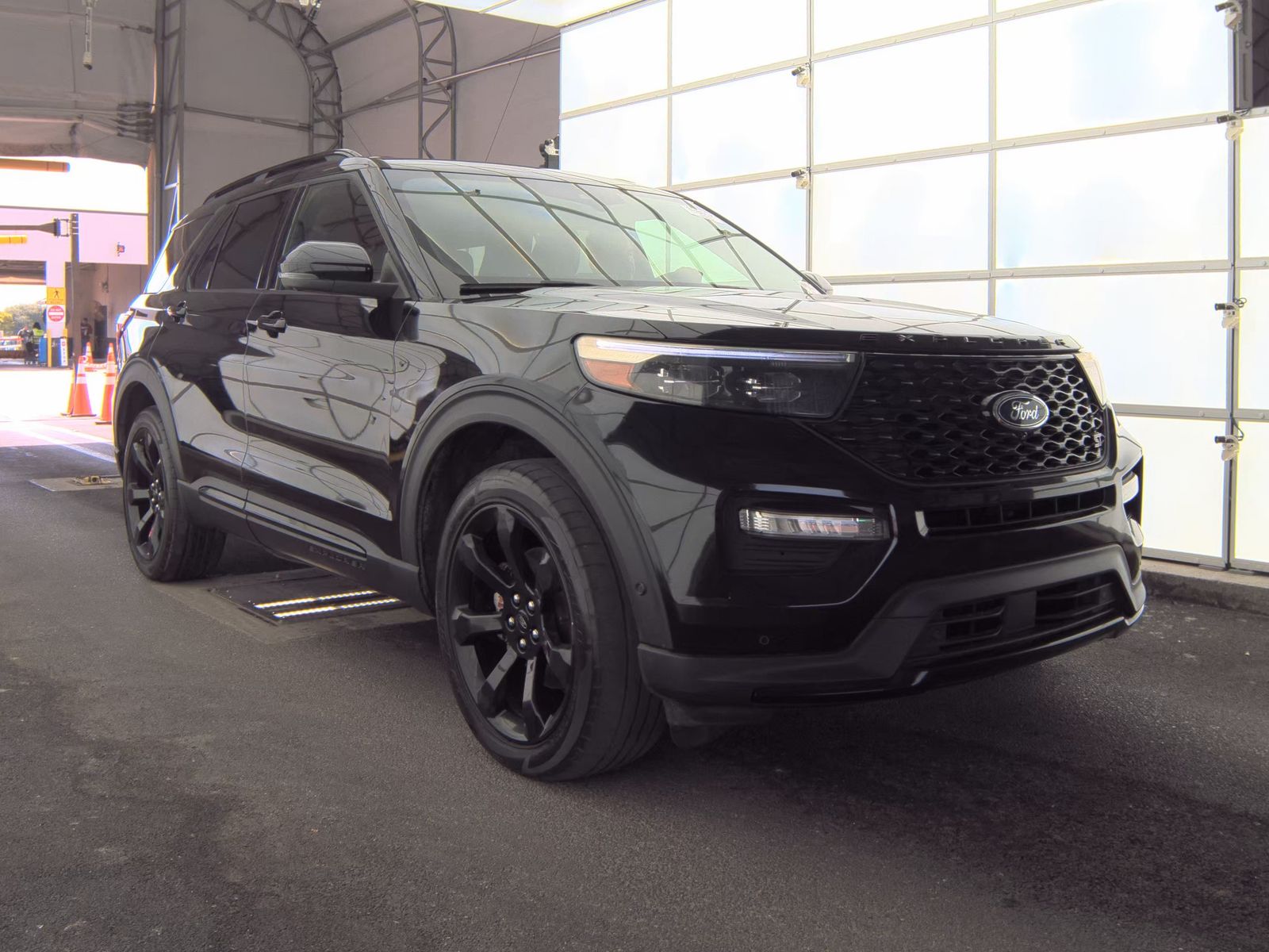 FORD EXPLORER - 5