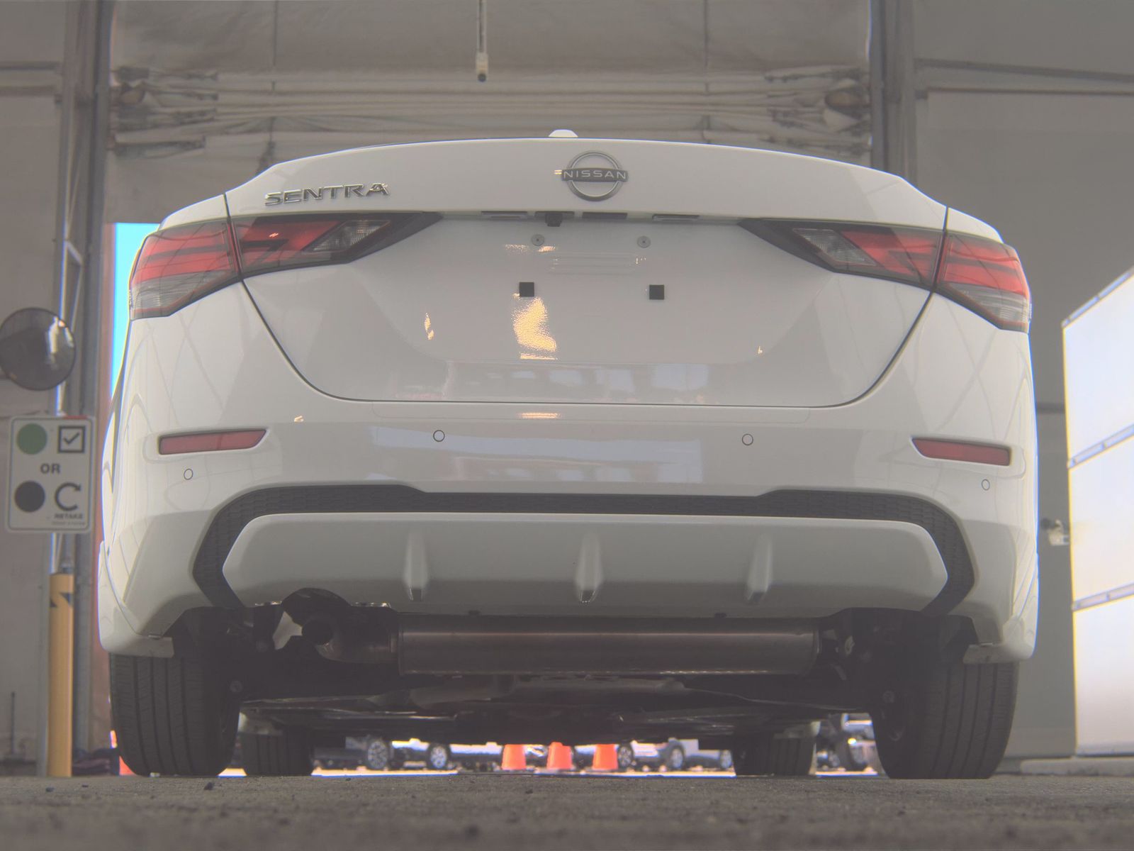 NISSAN SENTRA - 8