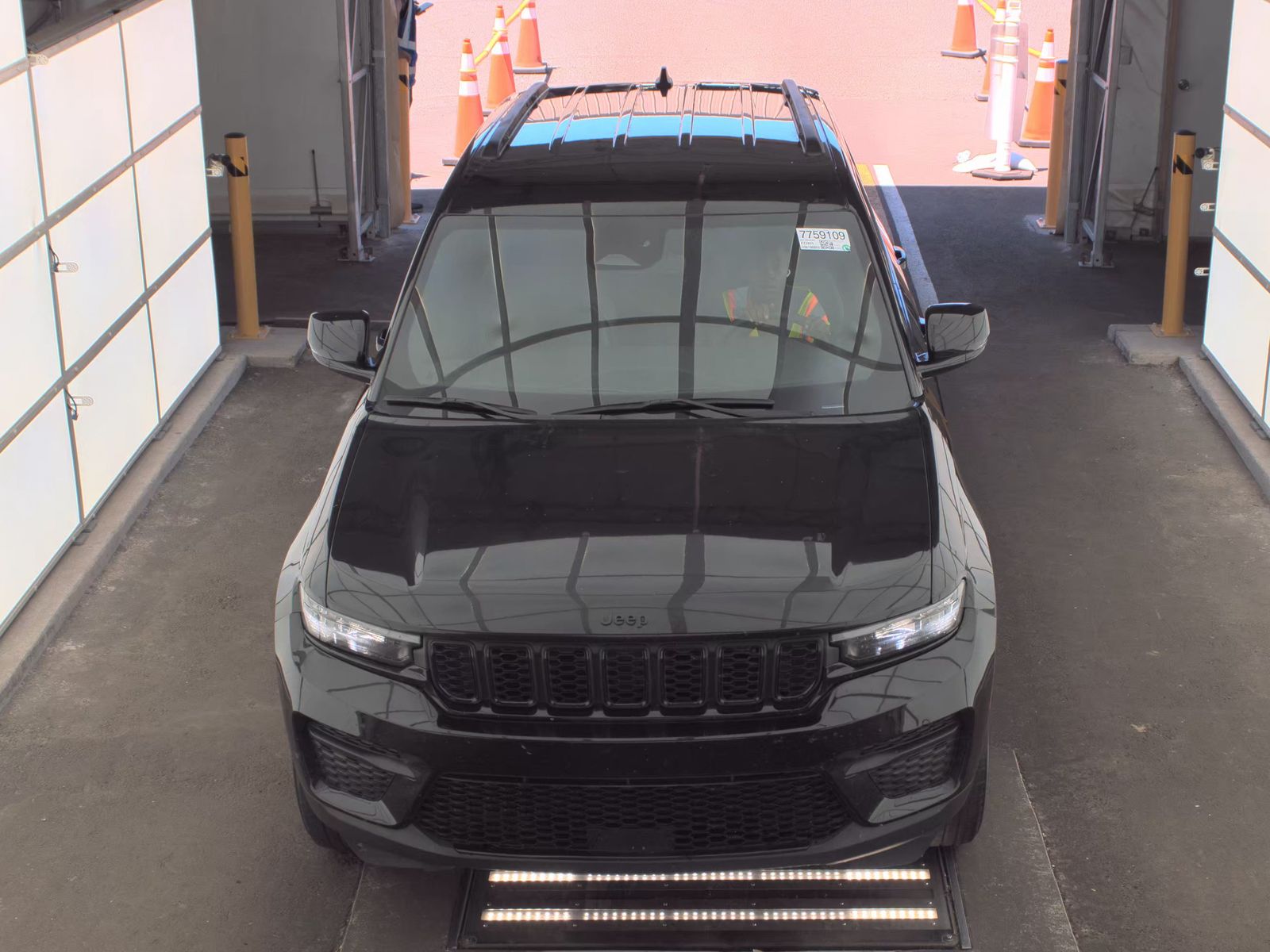 2024 Jeep Grand Cherokee Altitude RWD