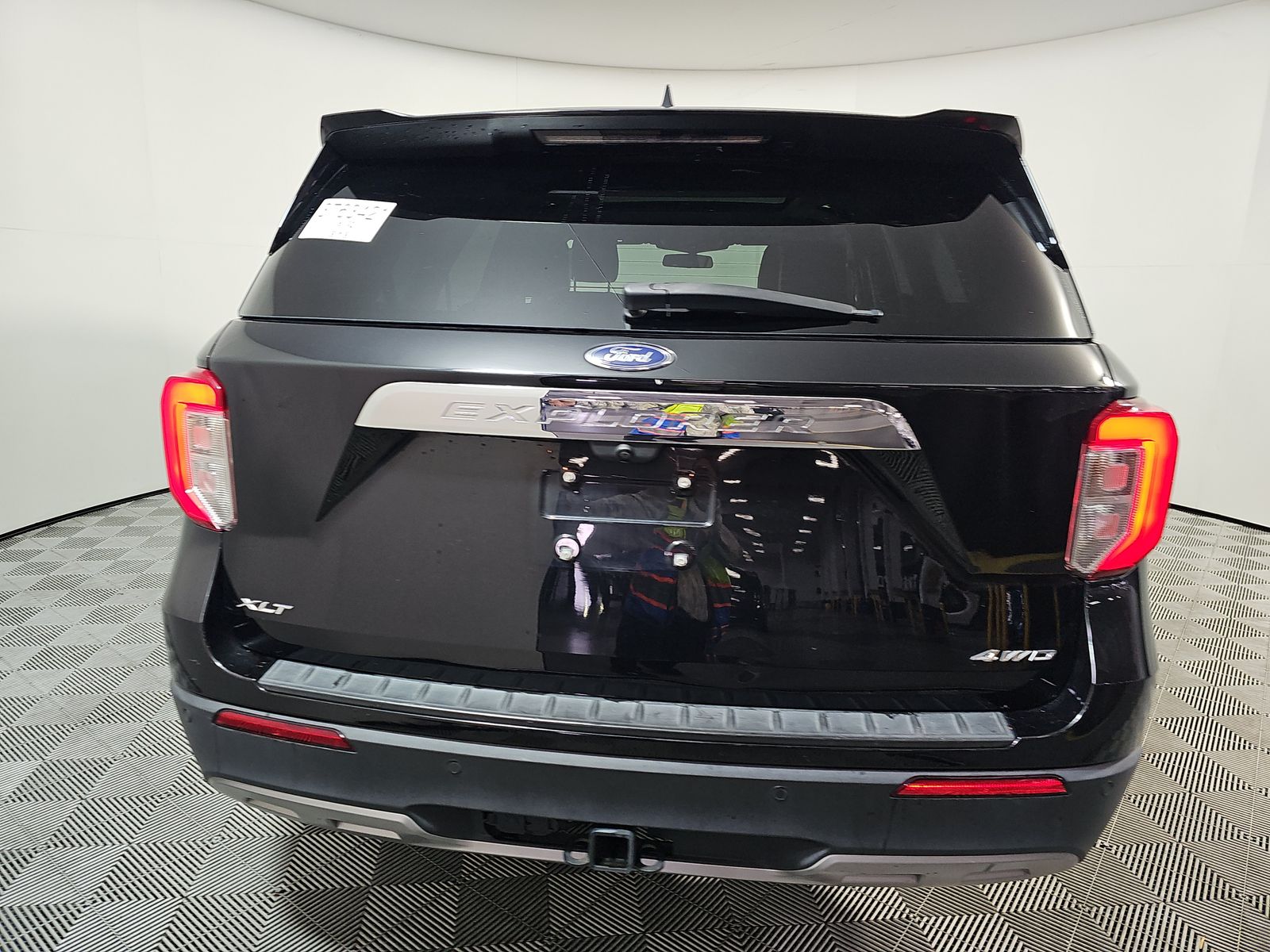 FORD EXPLORER - 6