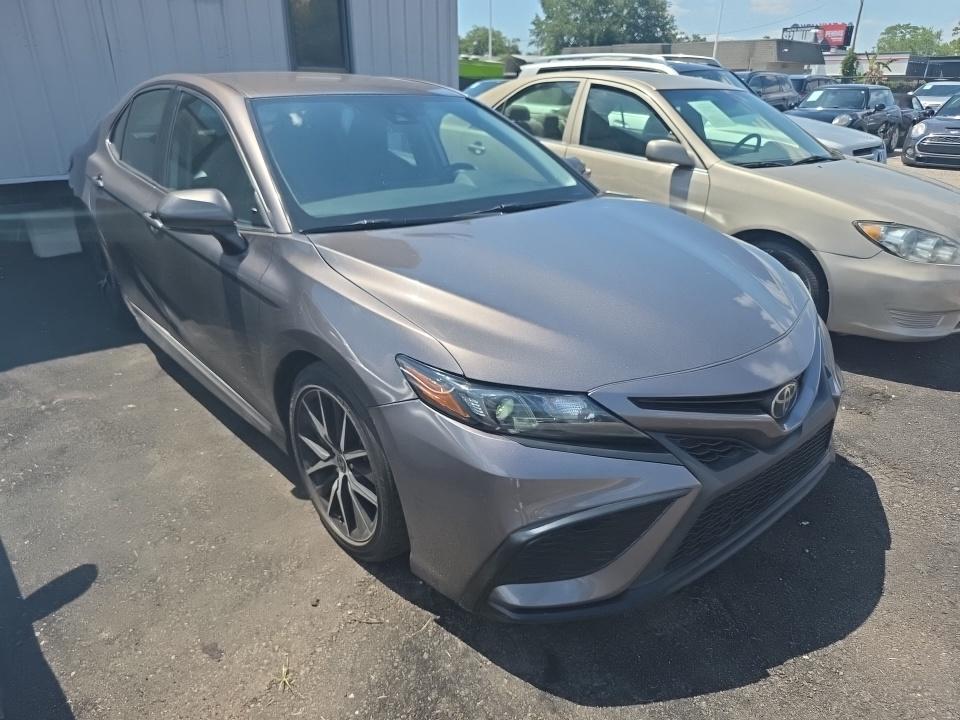 TOYOTA CAMRY - 4