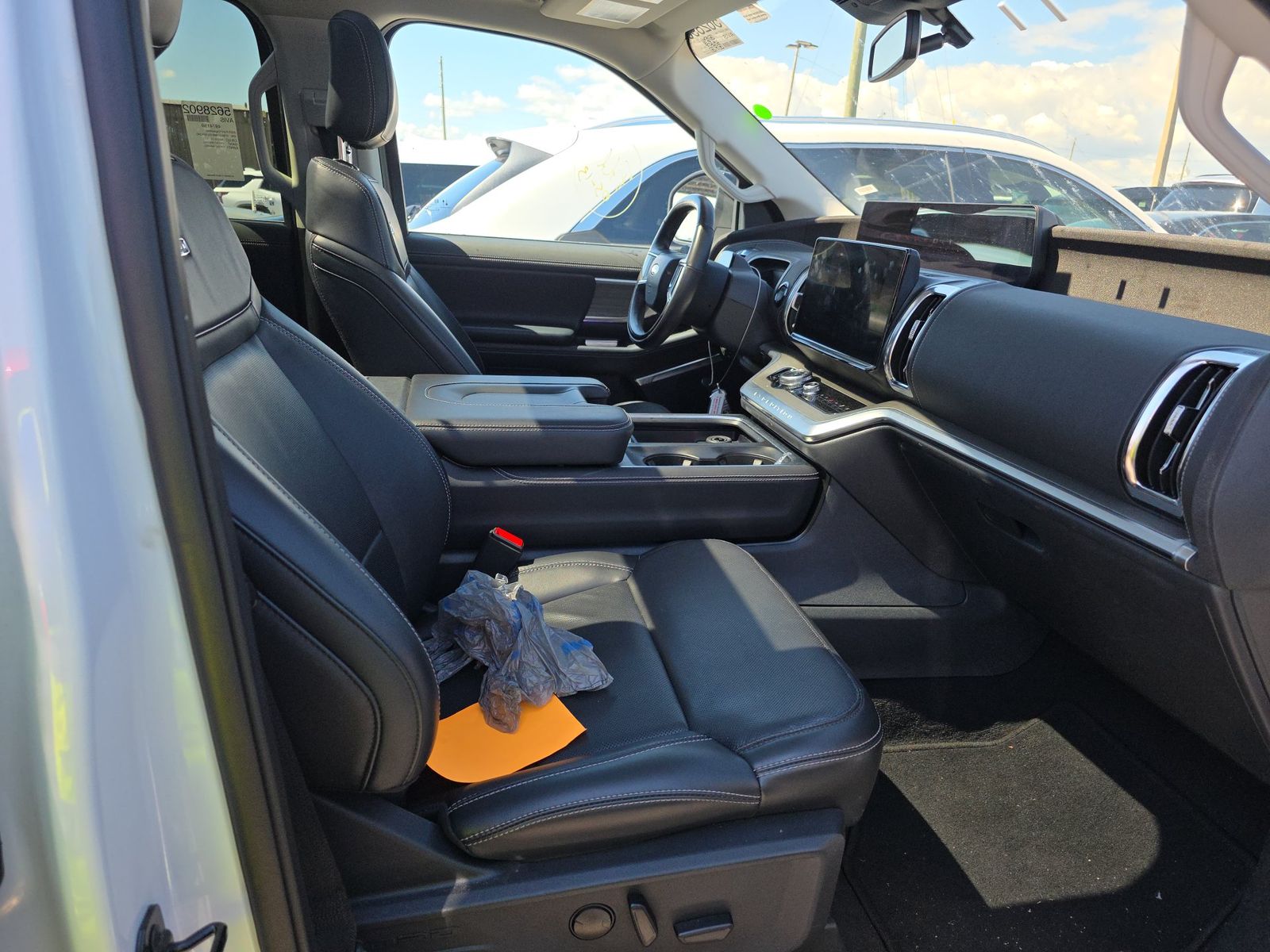 FORD EXPEDITION - 9
