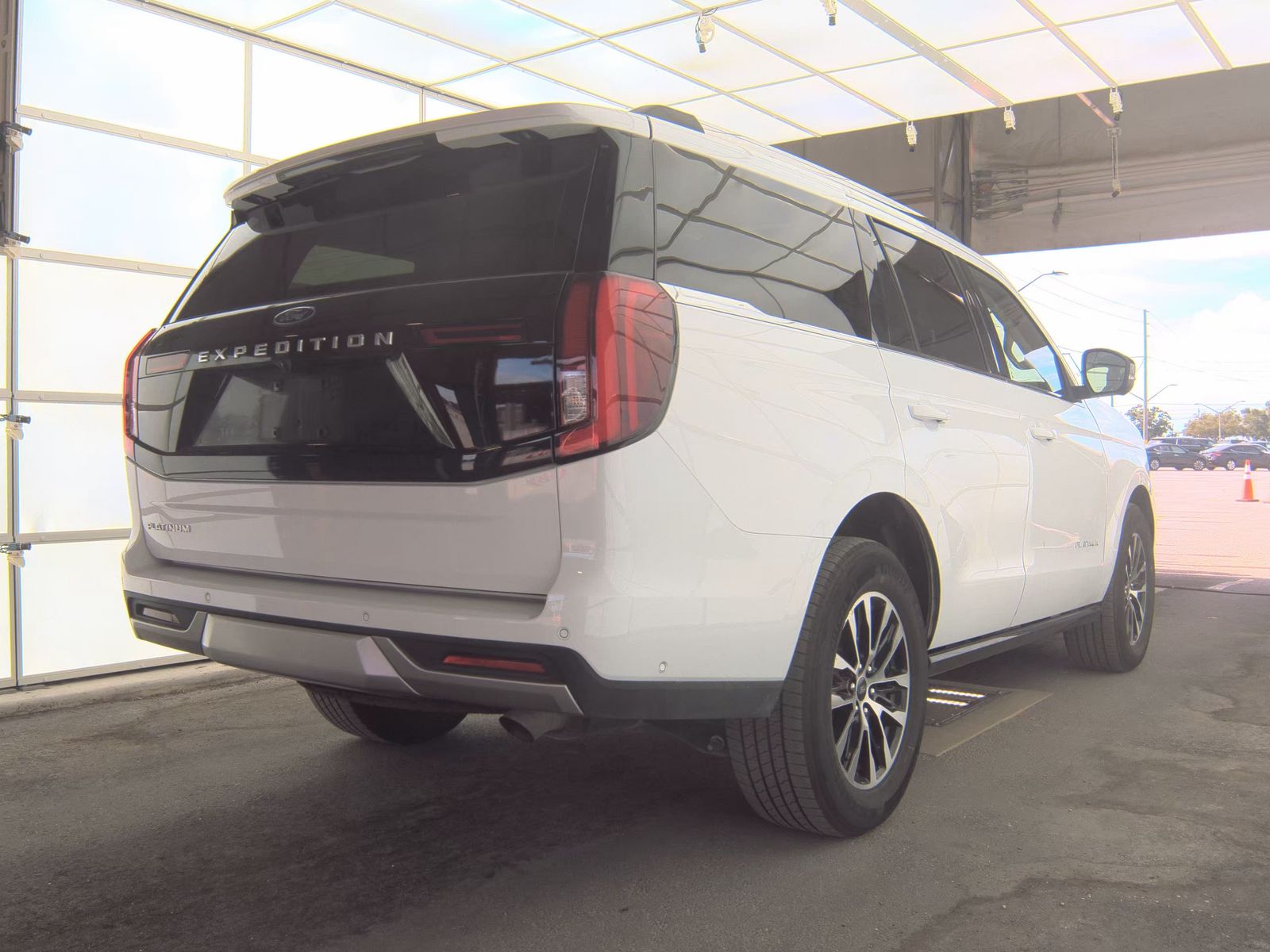 FORD EXPEDITION - 5