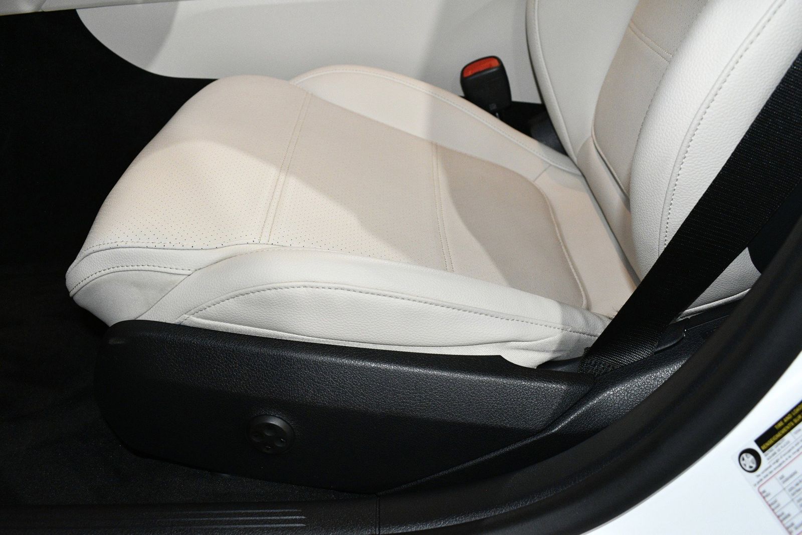 2023 Mercedes-Benz C-Class C 300 RWD