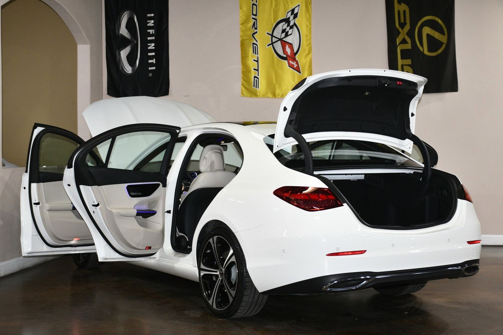2023 Mercedes-Benz C-Class C 300 RWD
