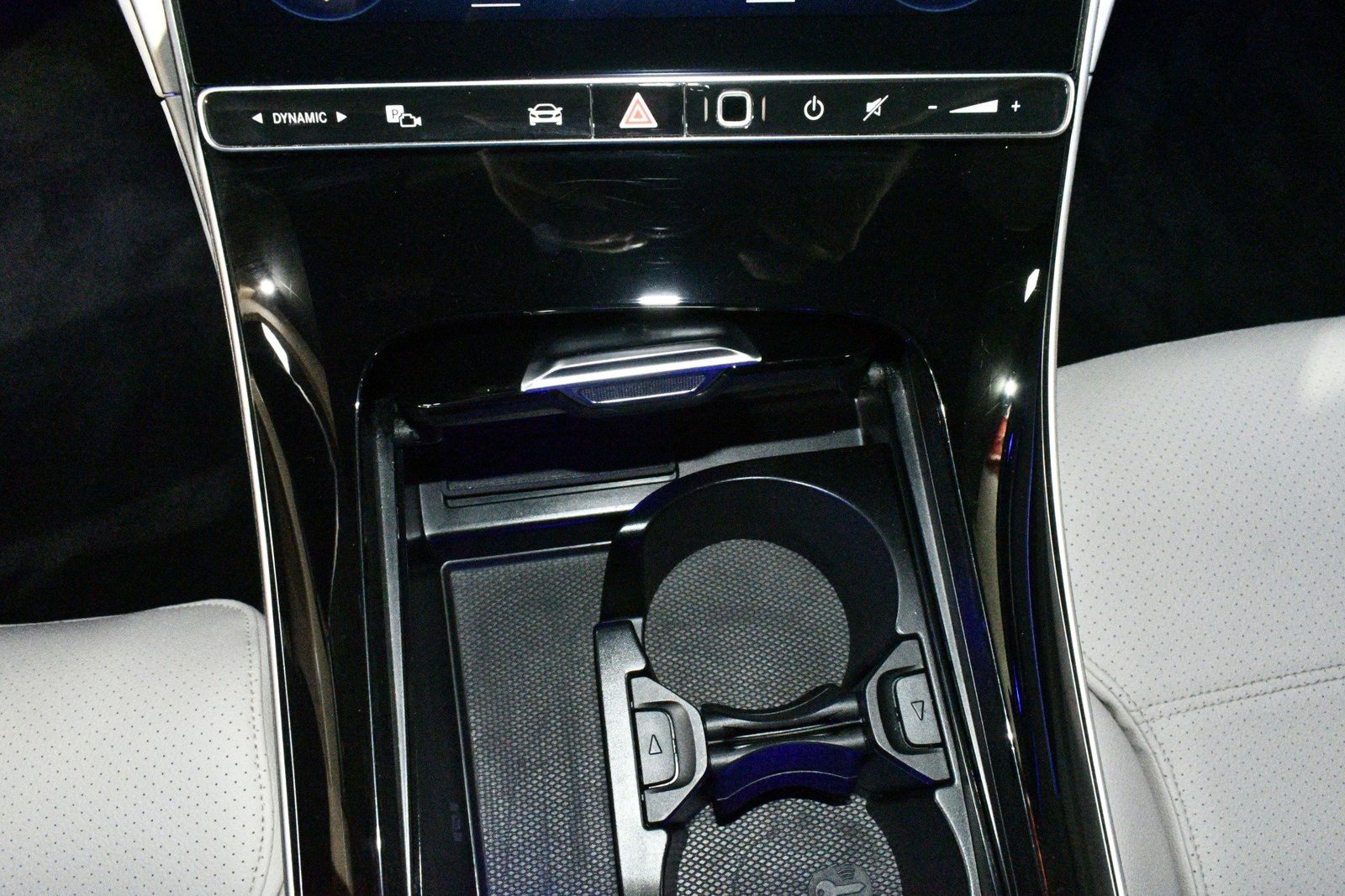 2023 Mercedes-Benz C-Class C 300 RWD
