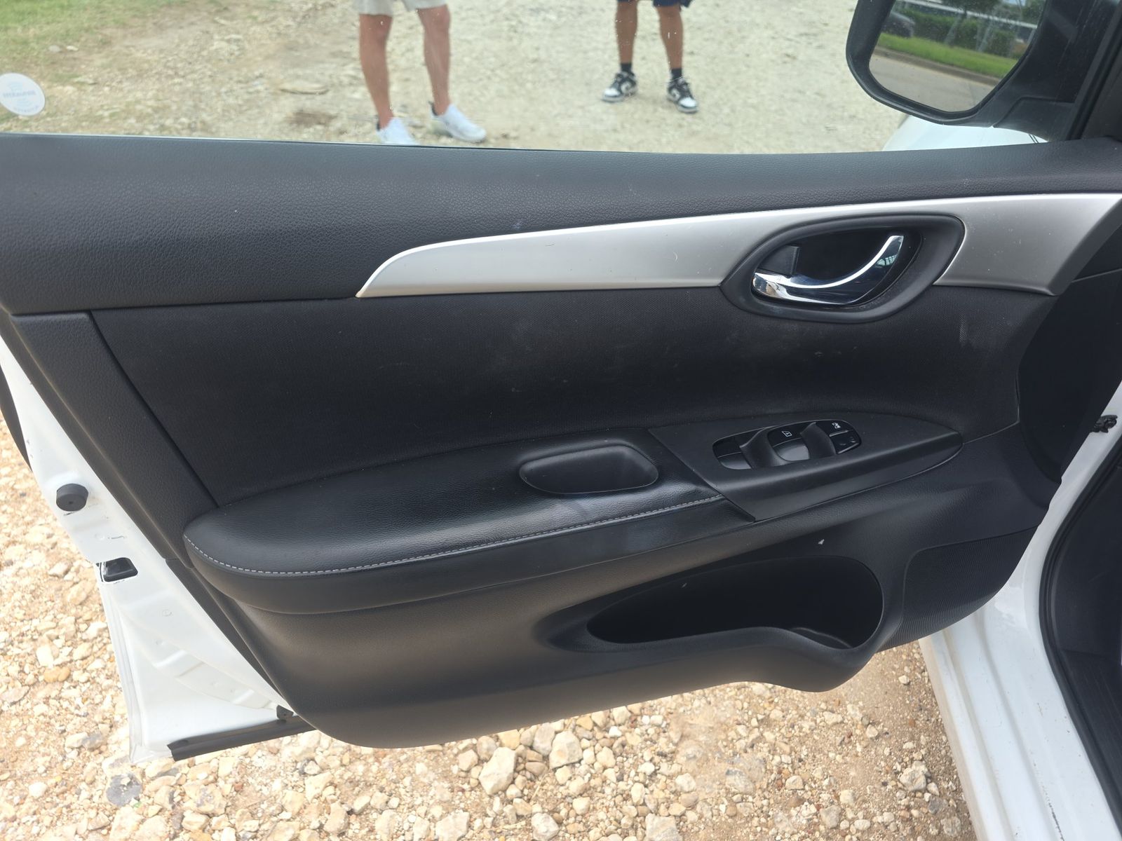 NISSAN SENTRA - 10