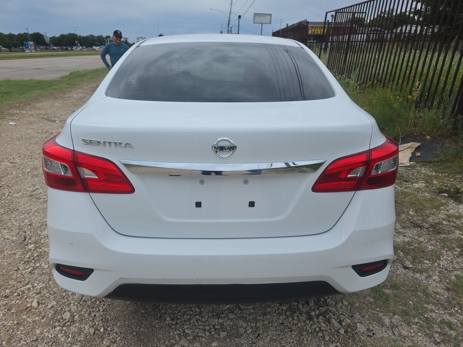 NISSAN SENTRA - 6
