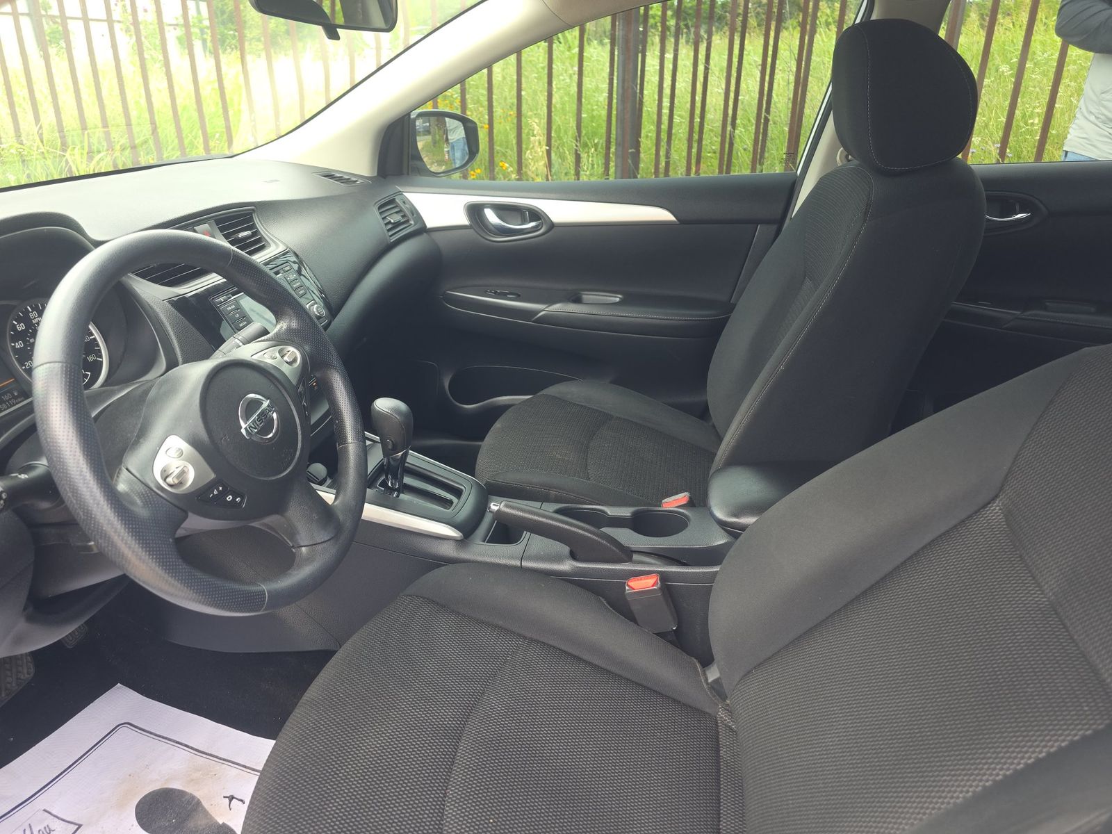 NISSAN SENTRA - 8