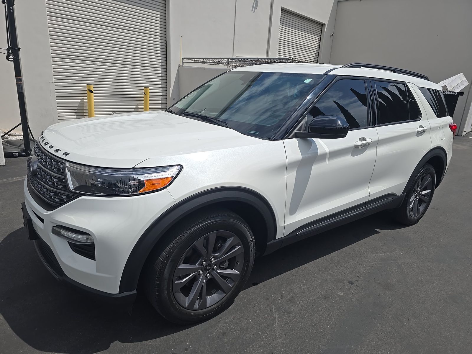 FORD EXPLORER - 1