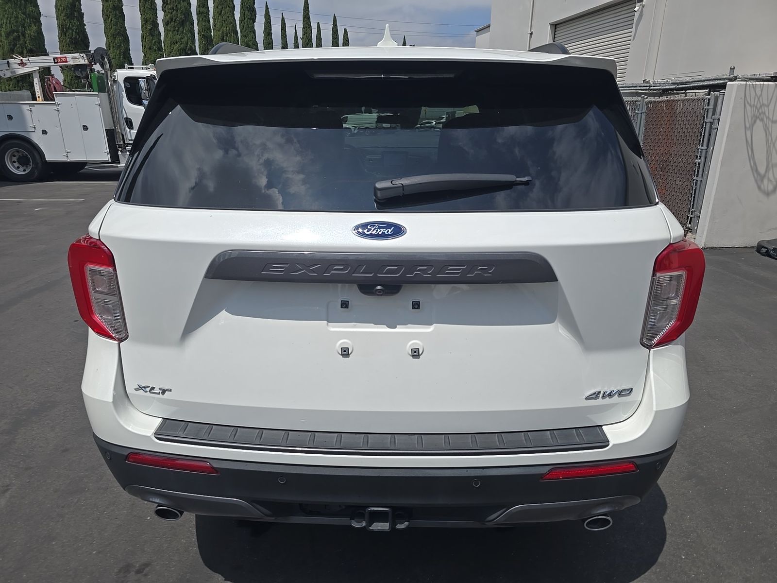 FORD EXPLORER - 6