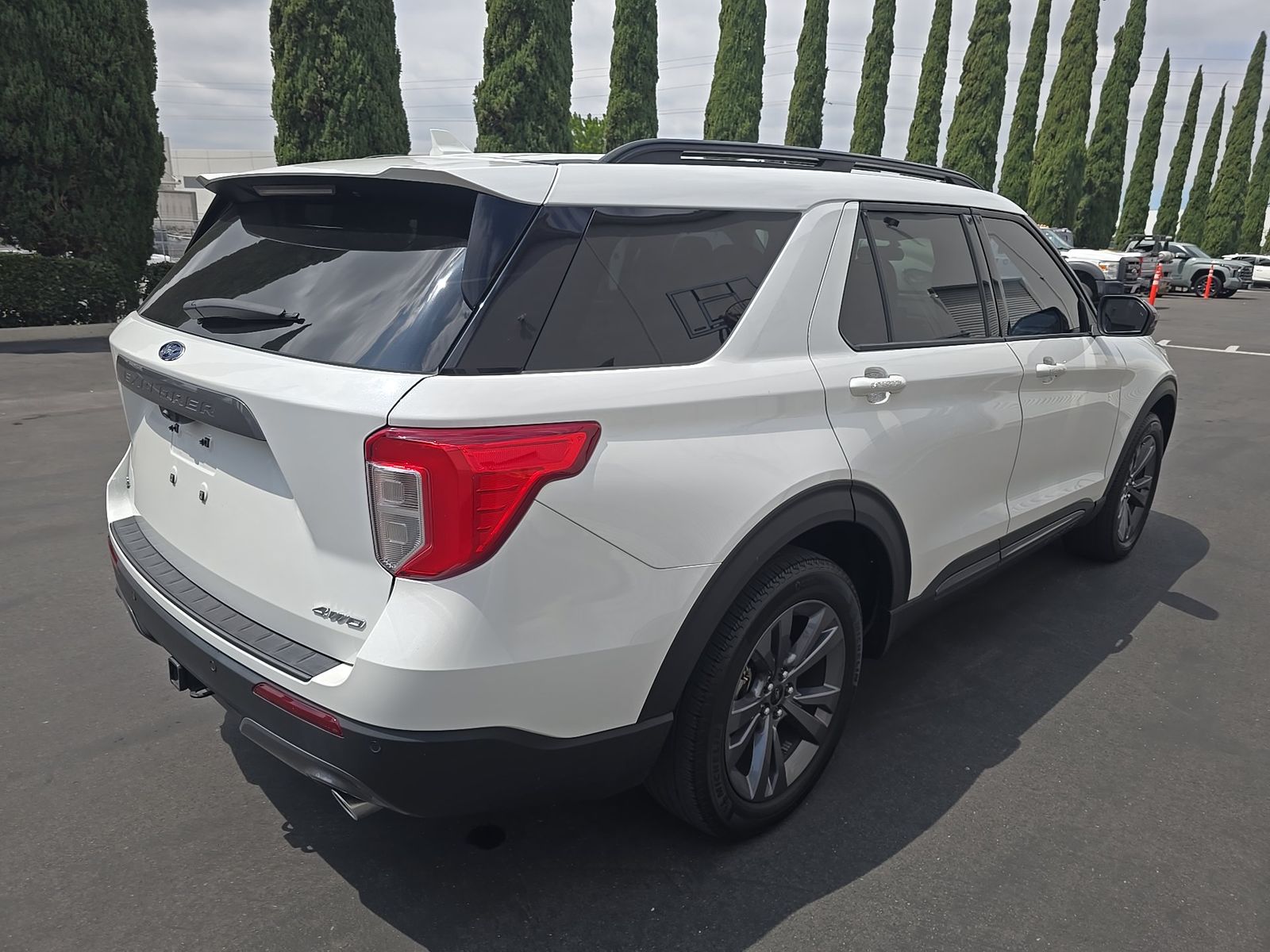 FORD EXPLORER - 5