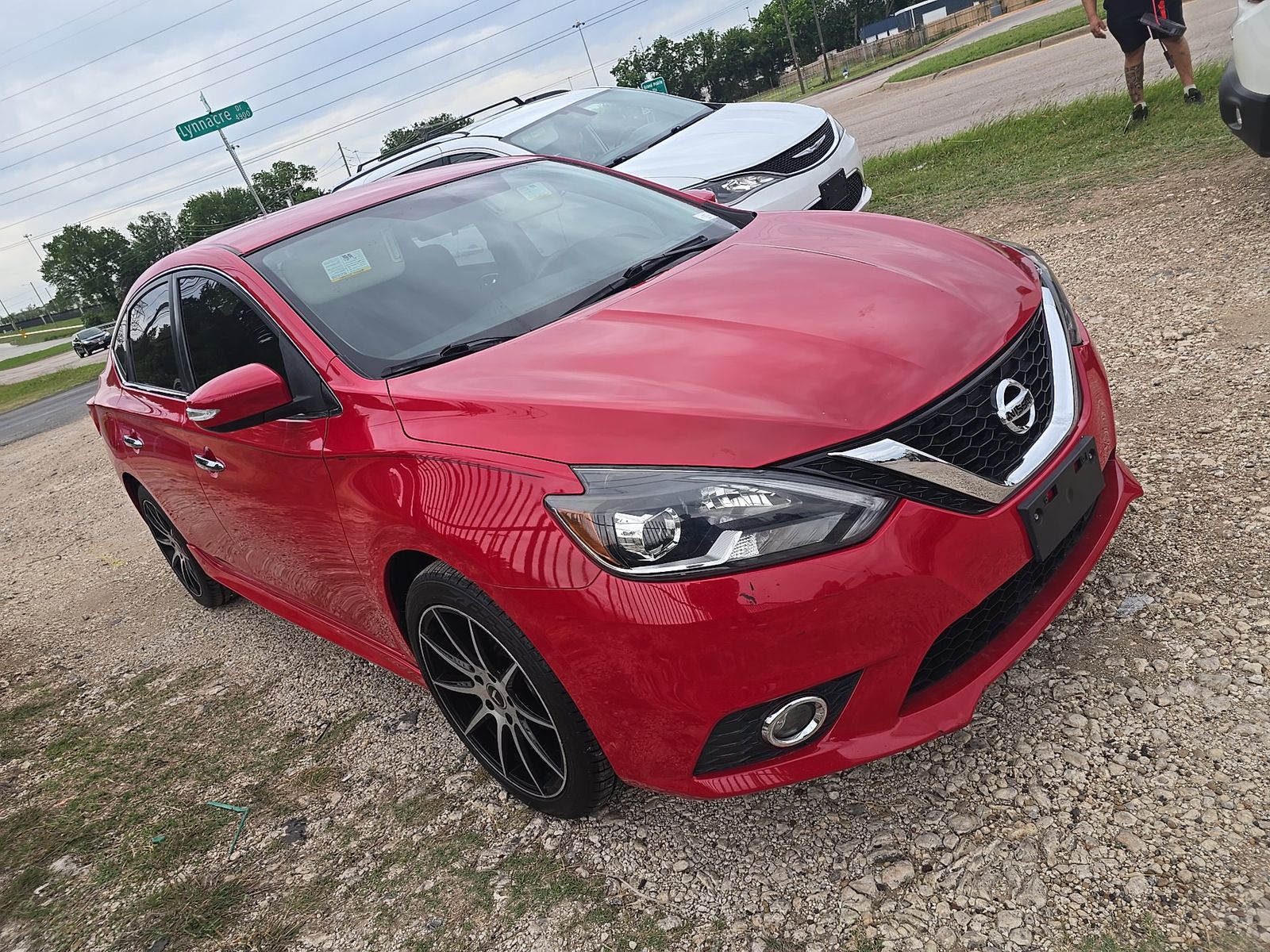 NISSAN SENTRA - 4