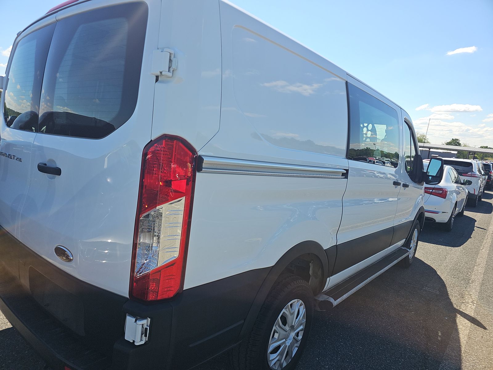FORD TRANSIT 250 - 5