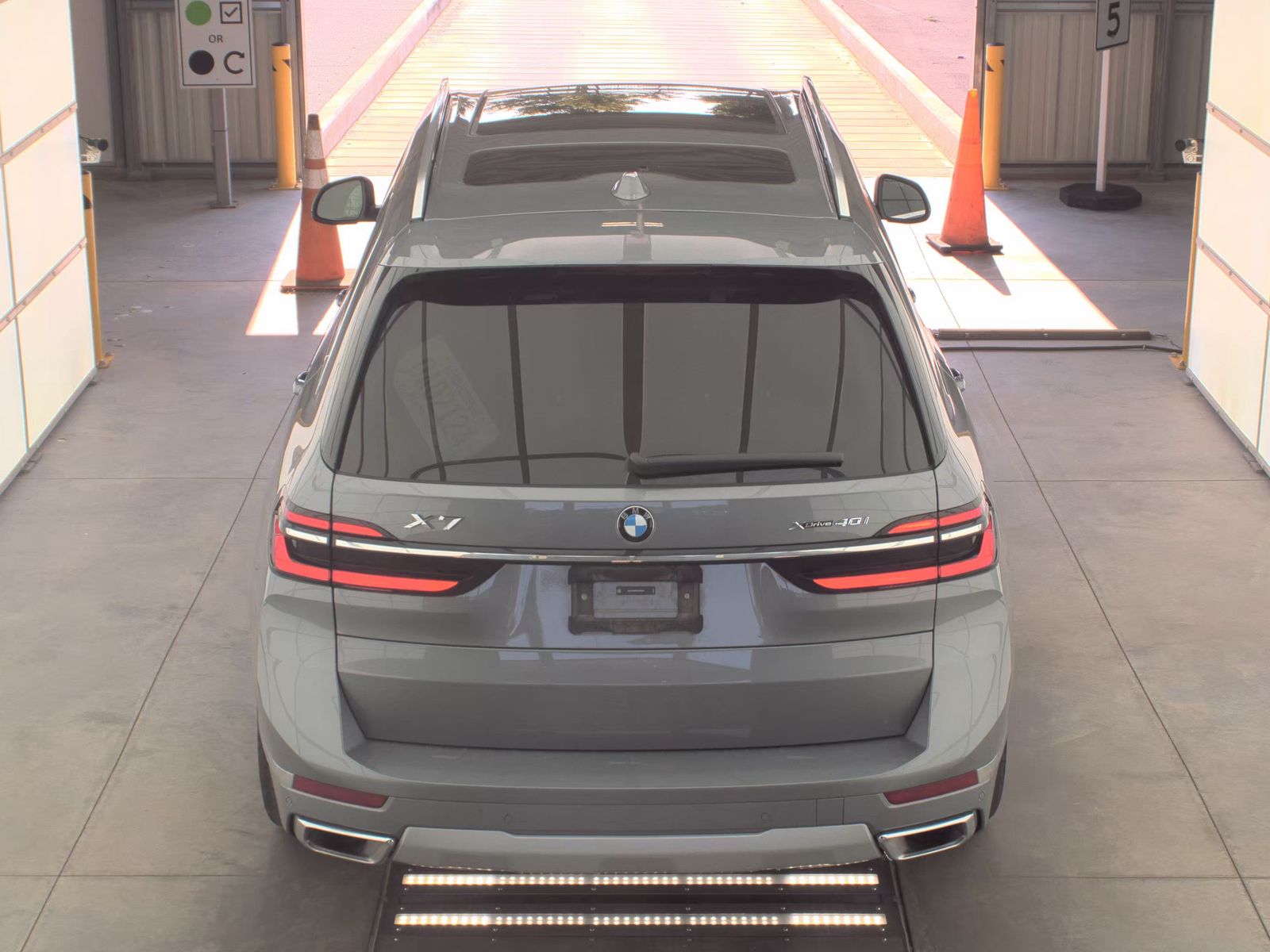 2026 BMW X7 xDrive40i AWD