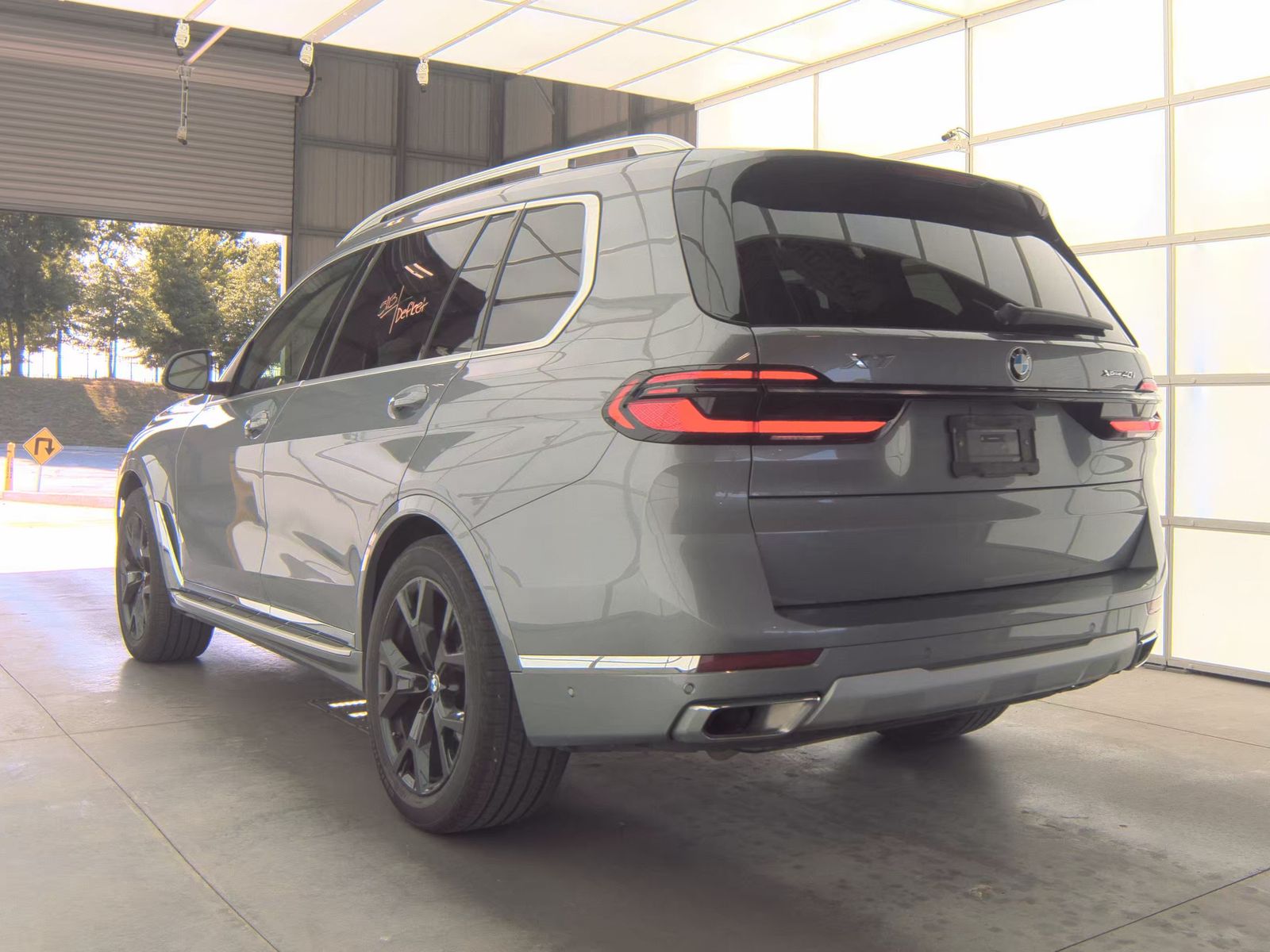2026 BMW X7 xDrive40i AWD