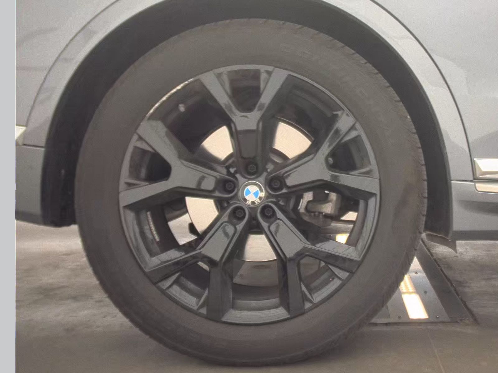 2026 BMW X7 xDrive40i AWD