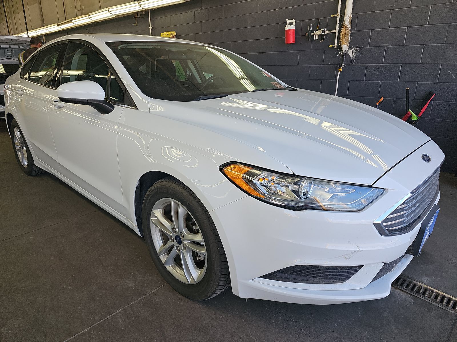 FORD FUSION - 4