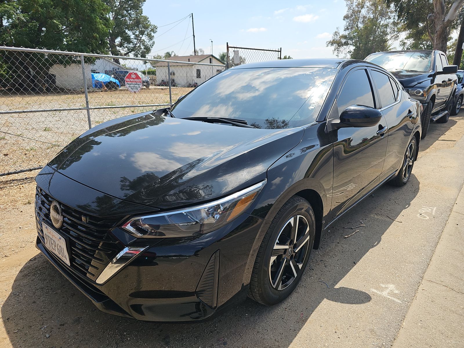 NISSAN SENTRA - 1