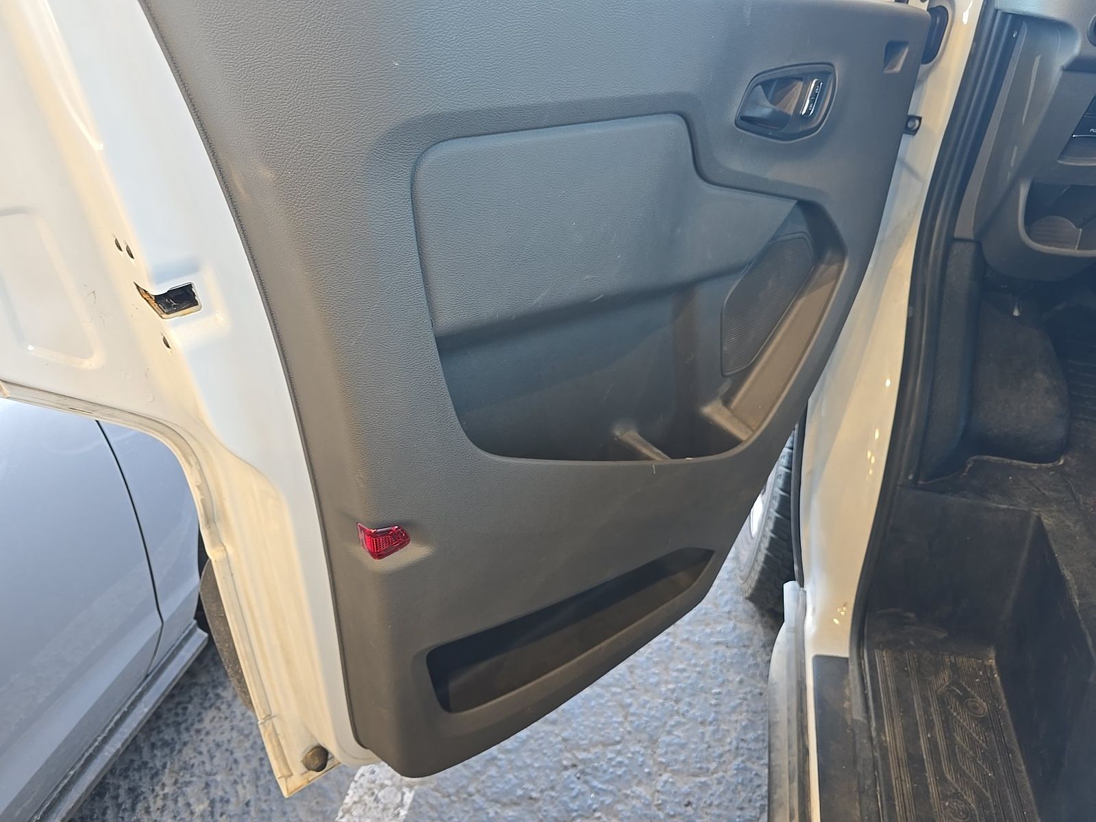 FORD TRANSIT 350 - 10
