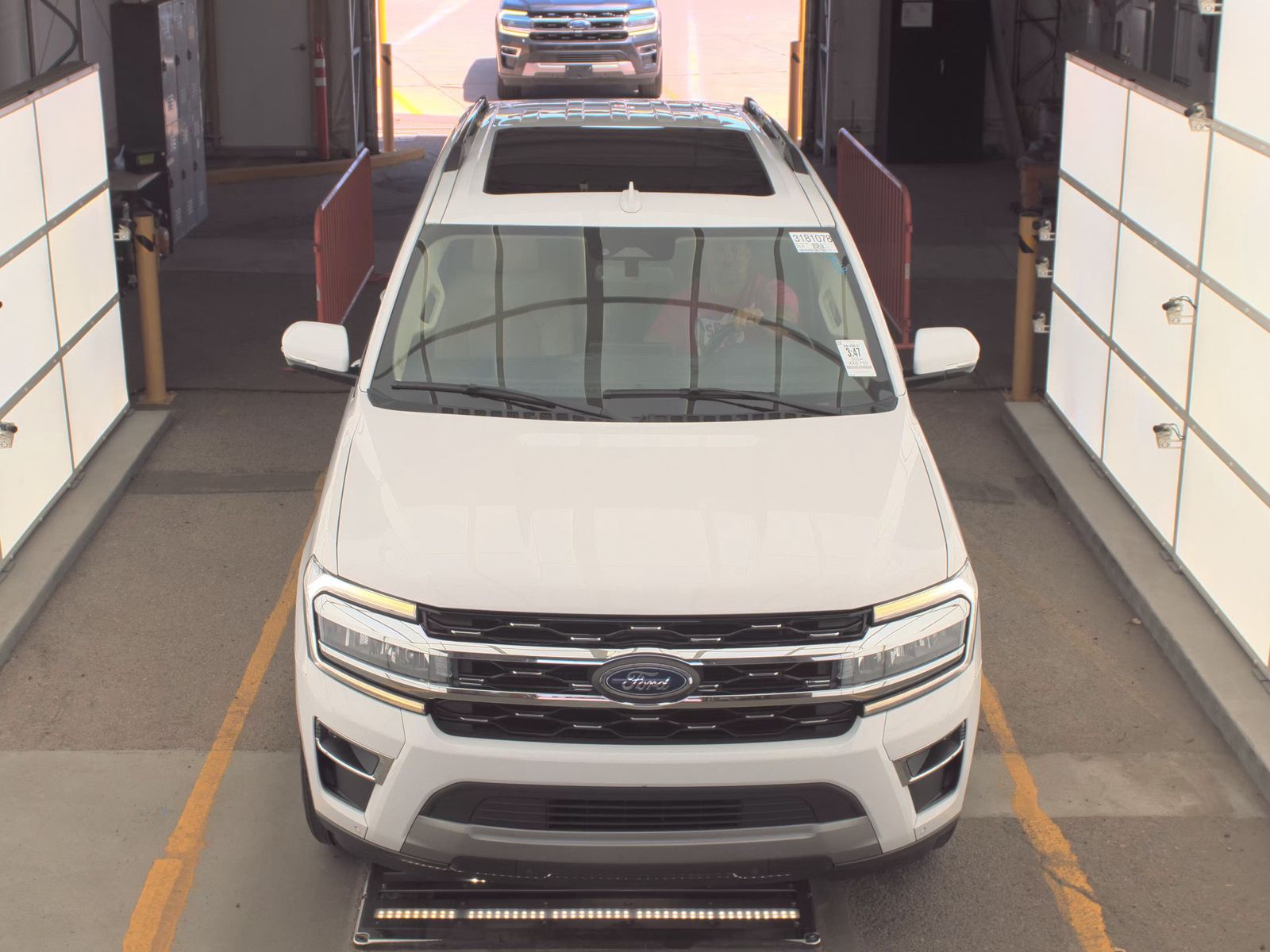 FORD EXPEDITION - 3