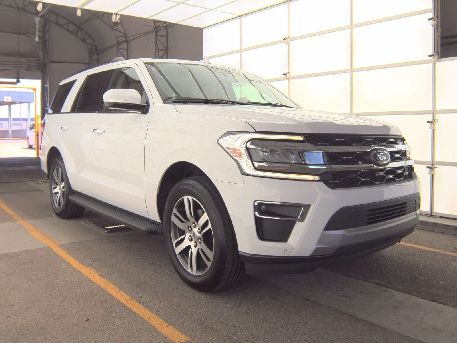 FORD EXPEDITION - 4