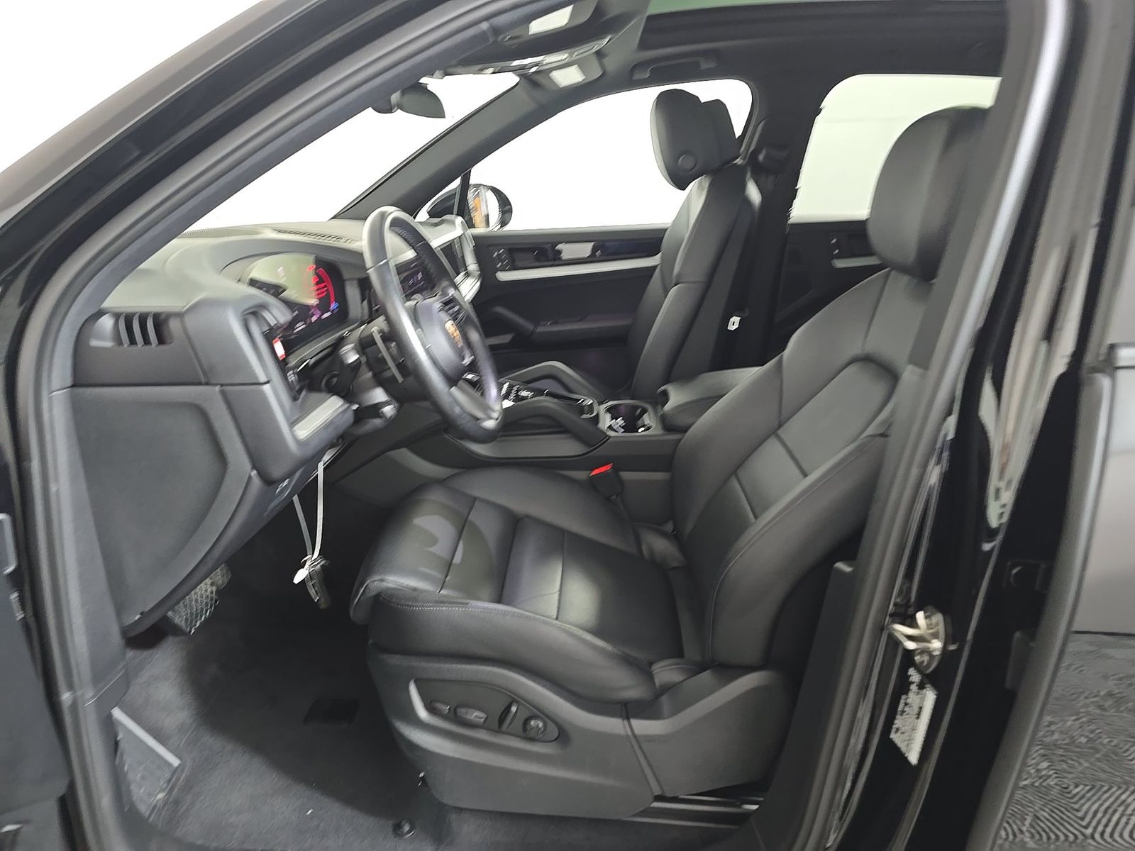PORSCHE CAYENNE - 8